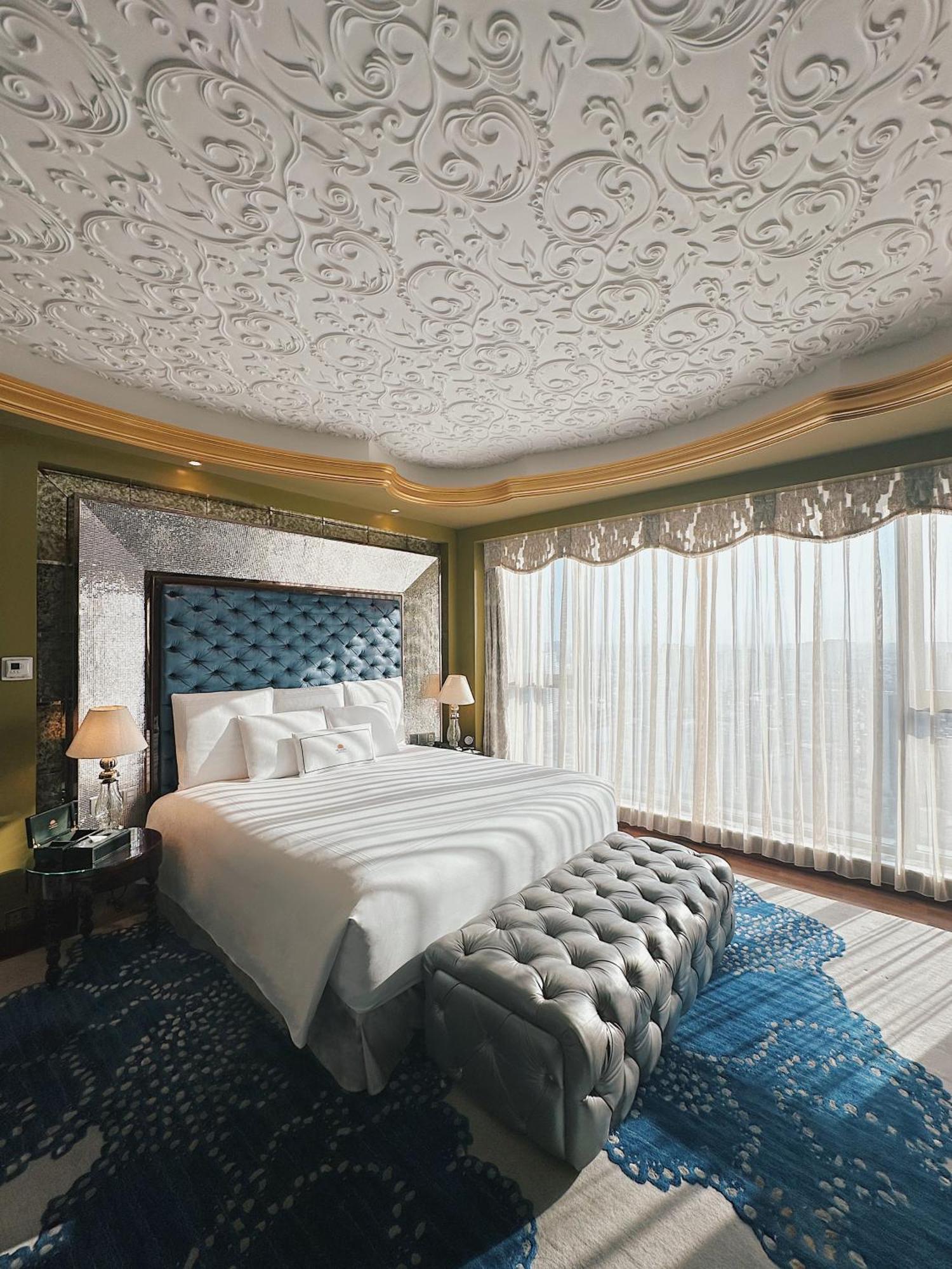 The Reverie Saigon 5*