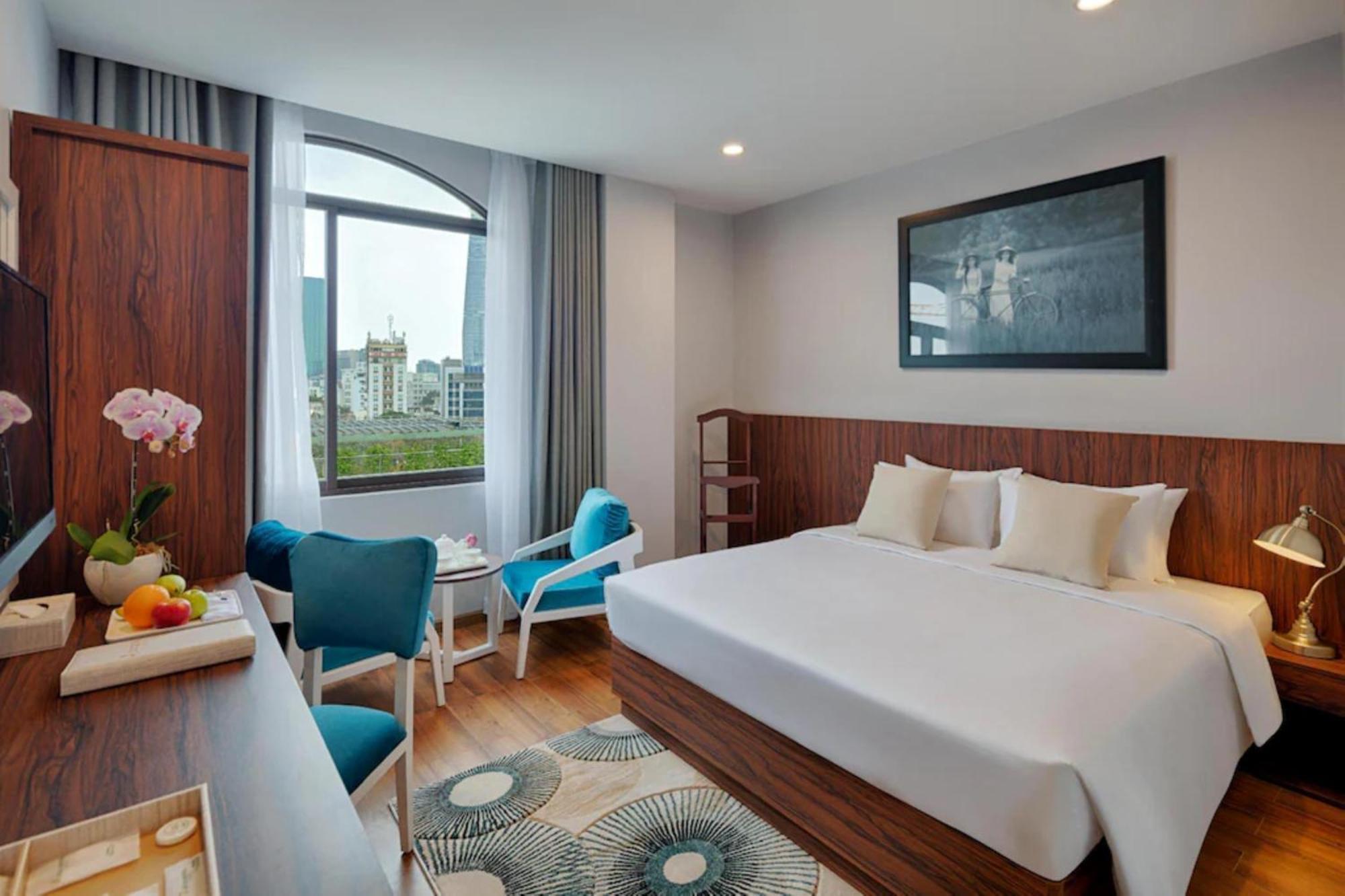 Happy Life Grand & Rooftop Skybar Hotel Ho Chi Minh City