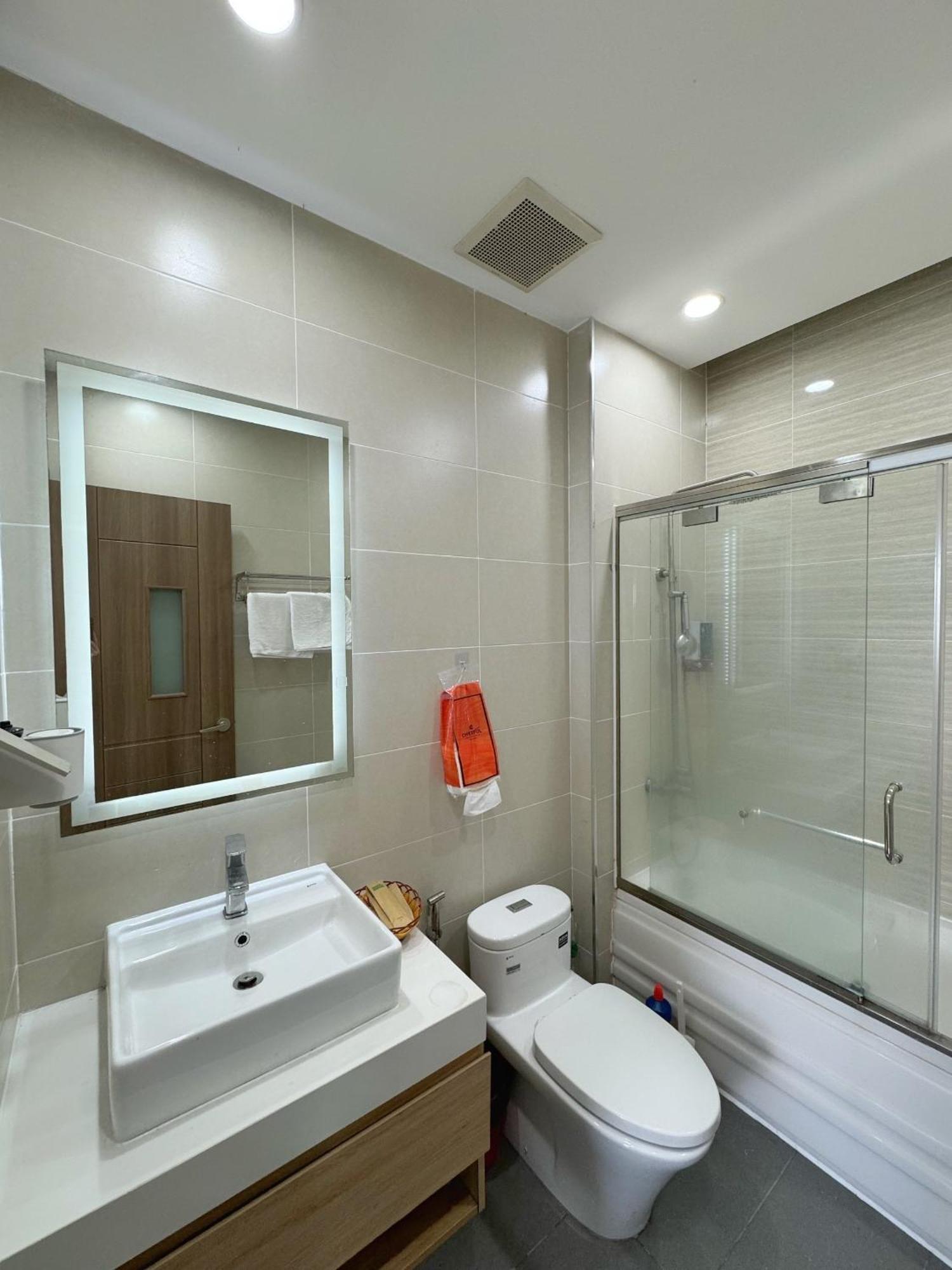 Tphomes Lakeview Ho Chi Minh City