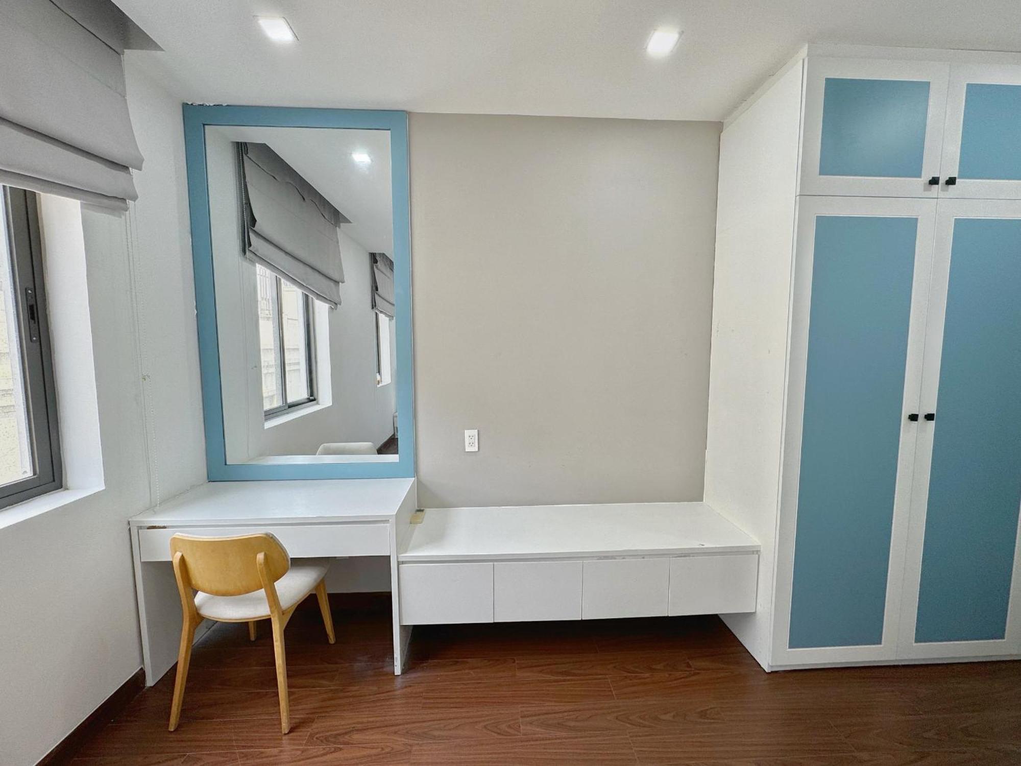Tphomes Lakeview *