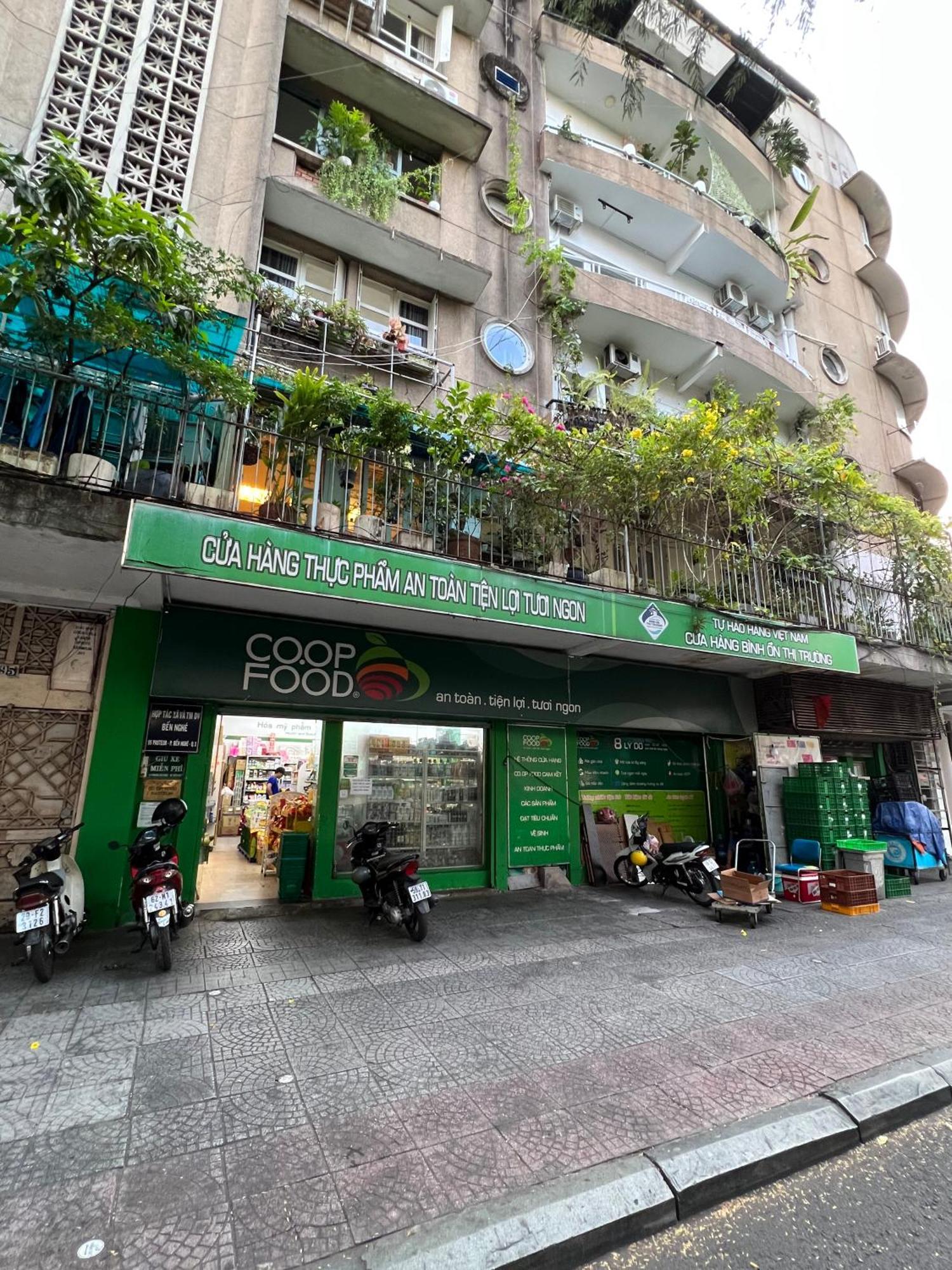 Lala 95 Pasteur * Ho Chi Minh City