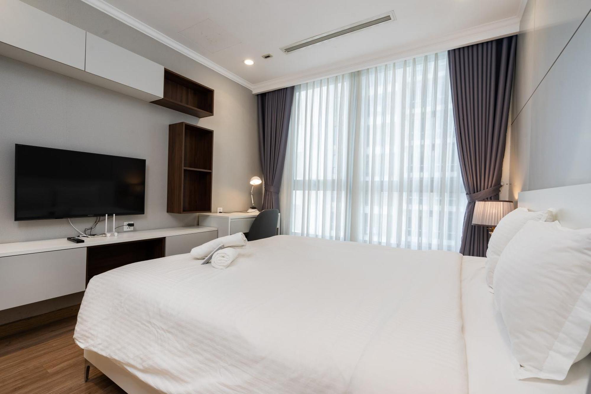 Vinhomes Saigon Premium *