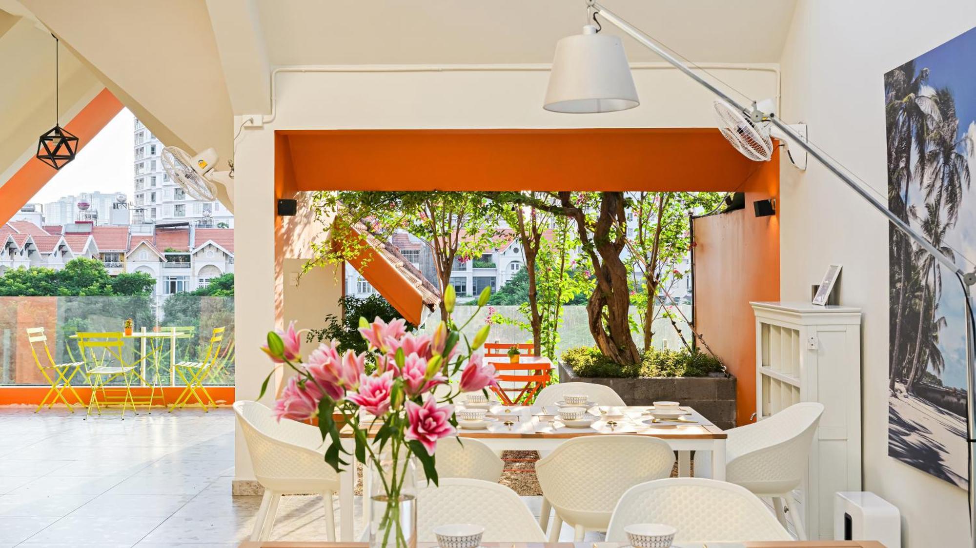 Lakeview Park - Private Pool, Bbq, Karaoke Villa *