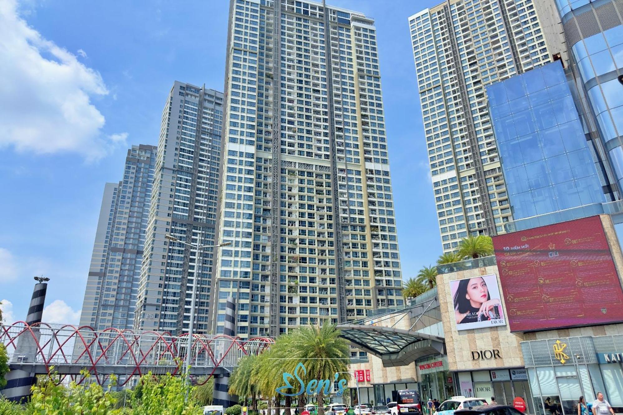 Sens House Saigon - Serviced In Vinhomes Park Apartment Ho Chi Minh City