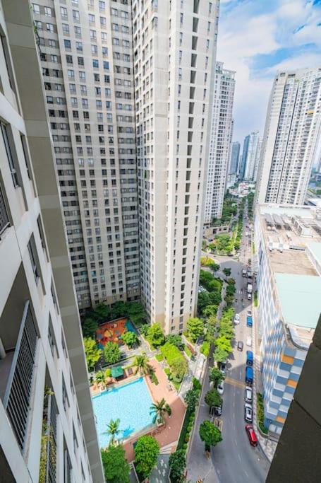 Spacious 2 Bed In Masteri Thao Dien *