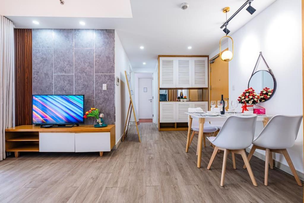 Apartment Spacious 2 Bed In Masteri Thao Dien *