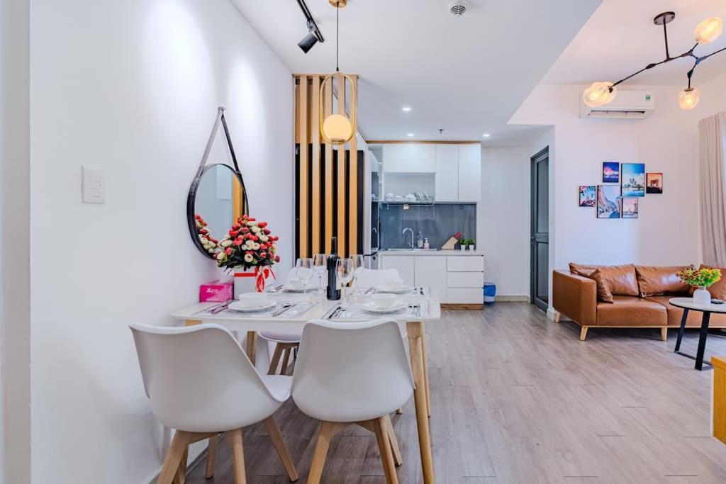 Spacious 2 Bed In Masteri Thao Dien