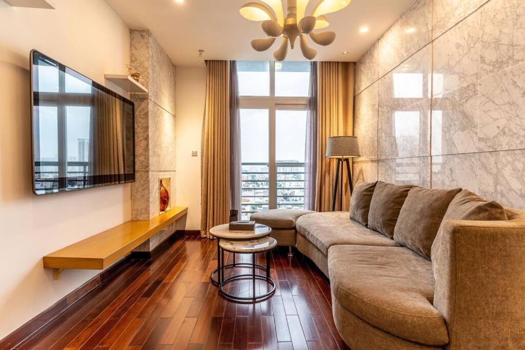 The Rixx Cozy At Ben Thanh Tower With Gym And Pool Apartment Ho Chi Minh City