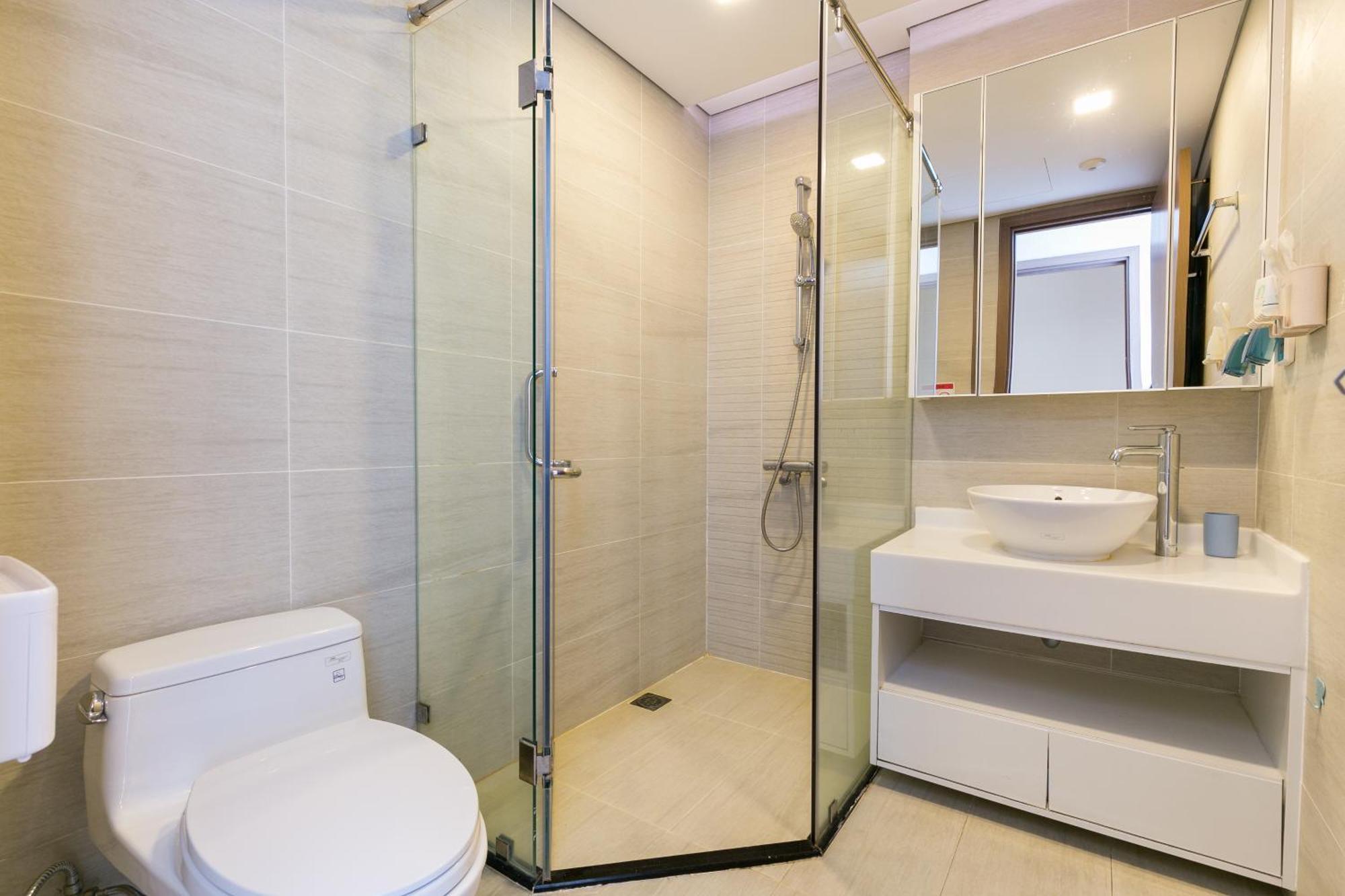 Vinhomes Saigon Premium * Ho Chi Minh City