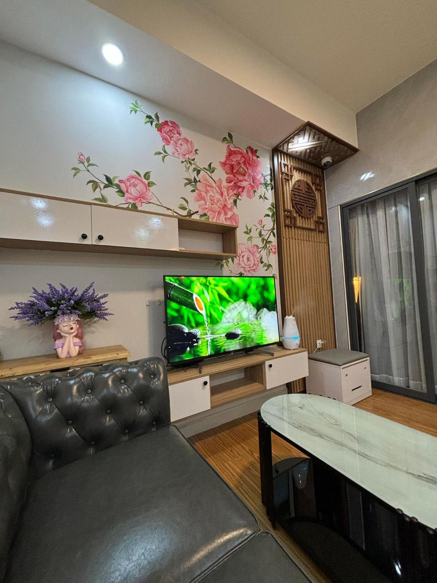 Happy House - Saigon Airport Apartment
