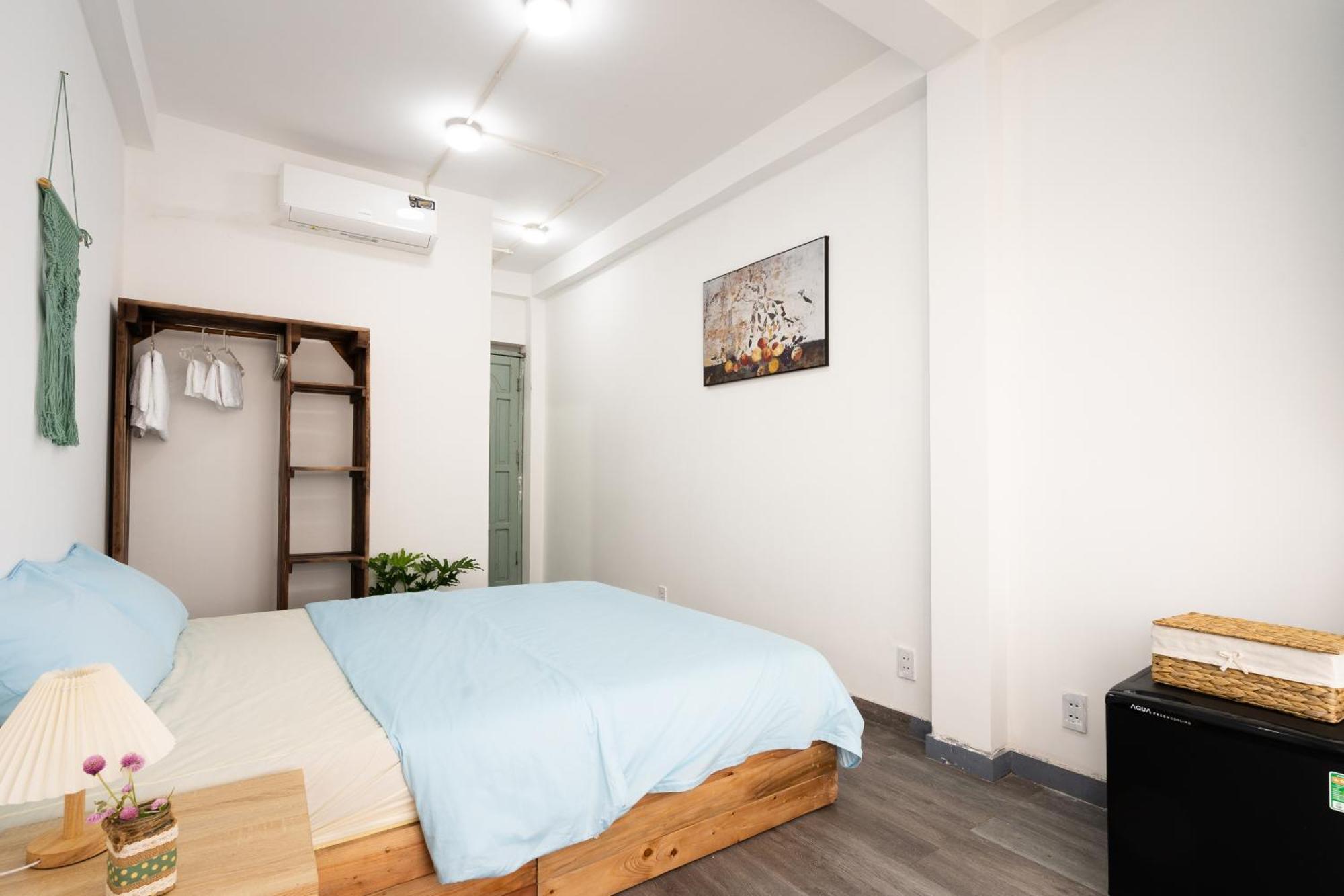 Apartment Luong Huu Khanh - Centre District 1 *