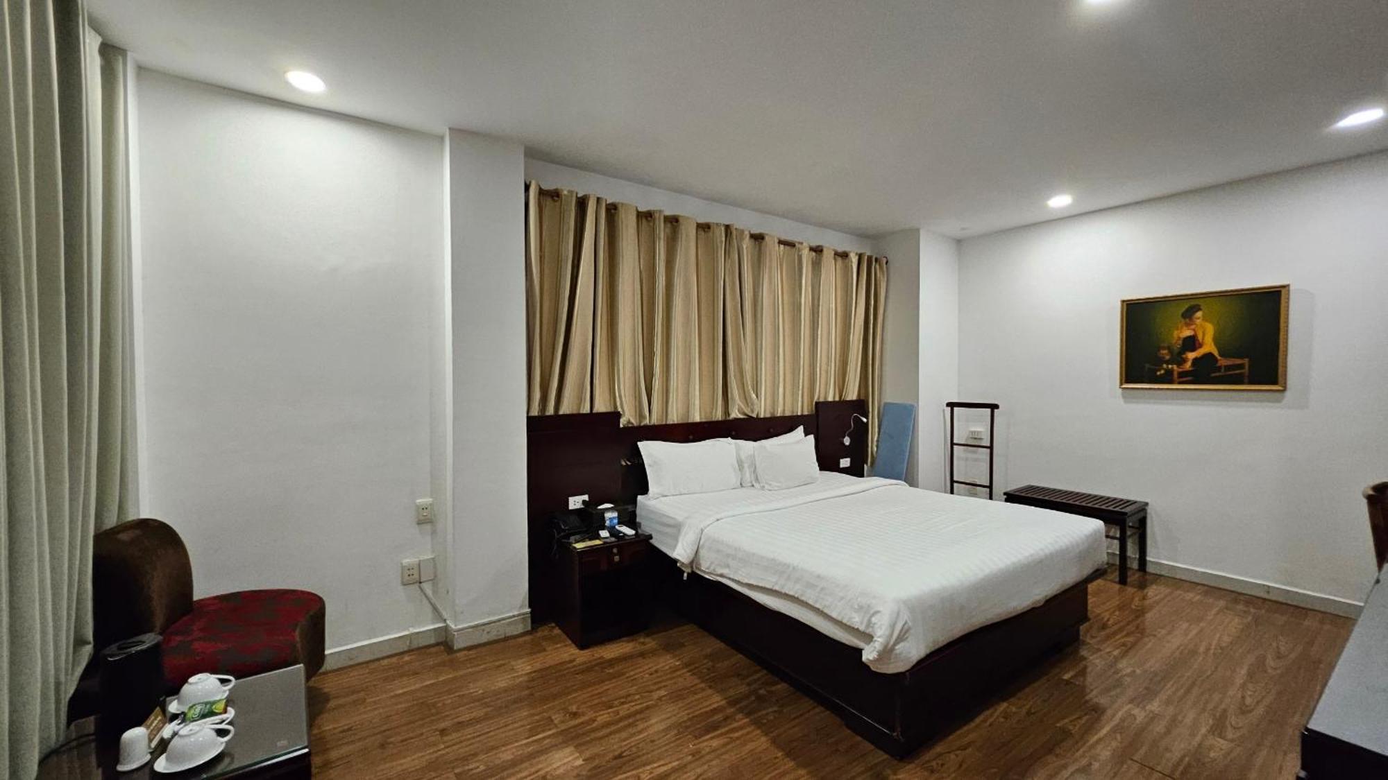 Hotel A25 - 20 Bui Thi Xuan 3*