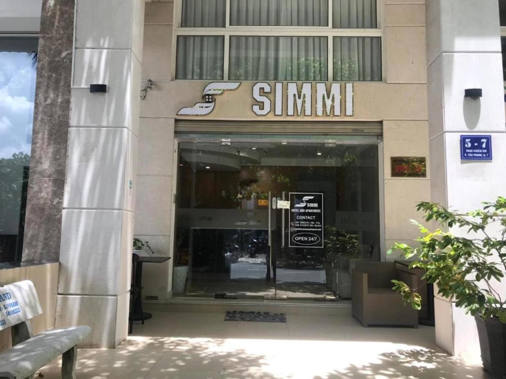 Simmi 5 & 3*