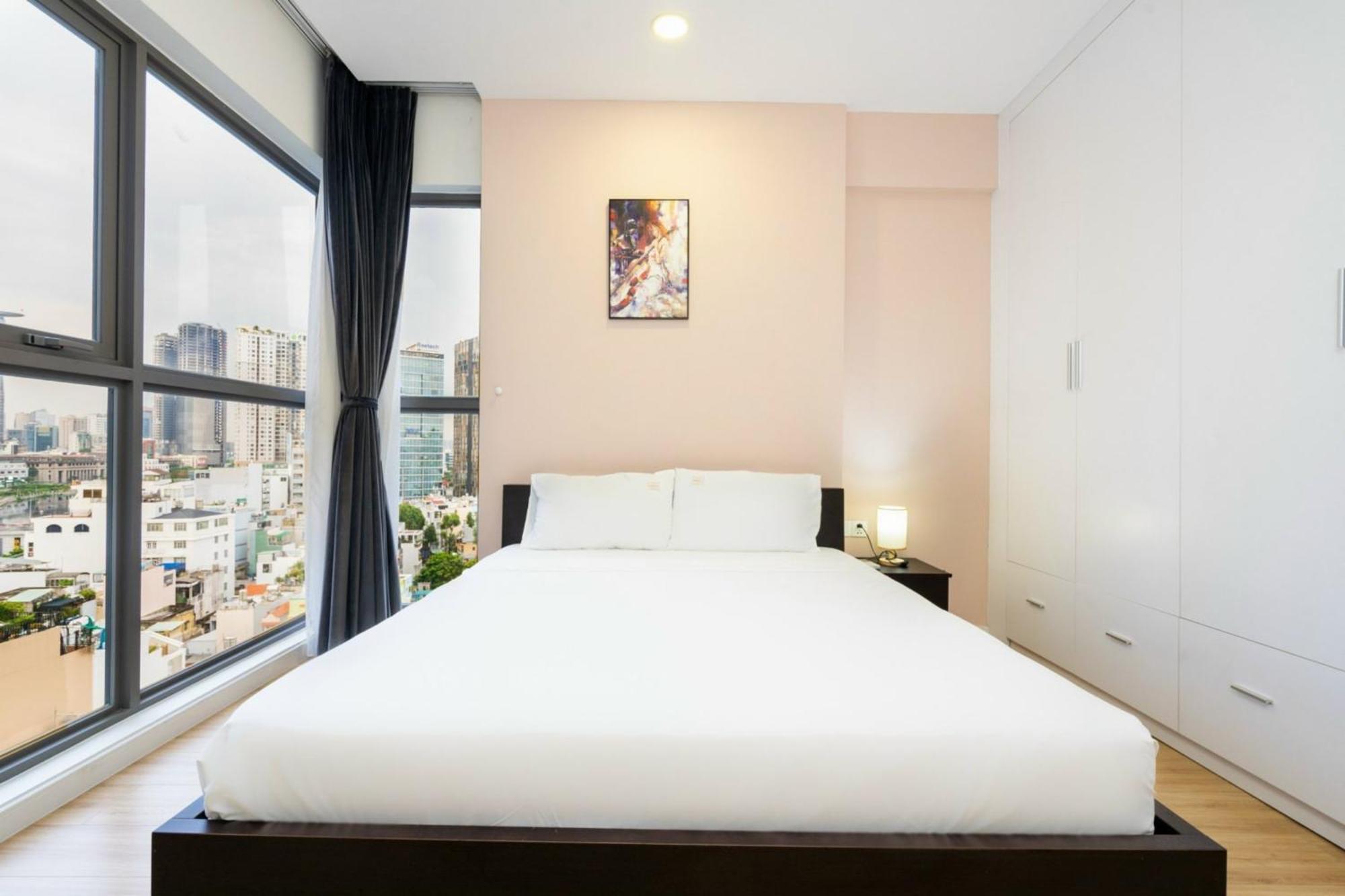 Apartment Otis Millennium Saigon Balcony Ho Chi Minh City