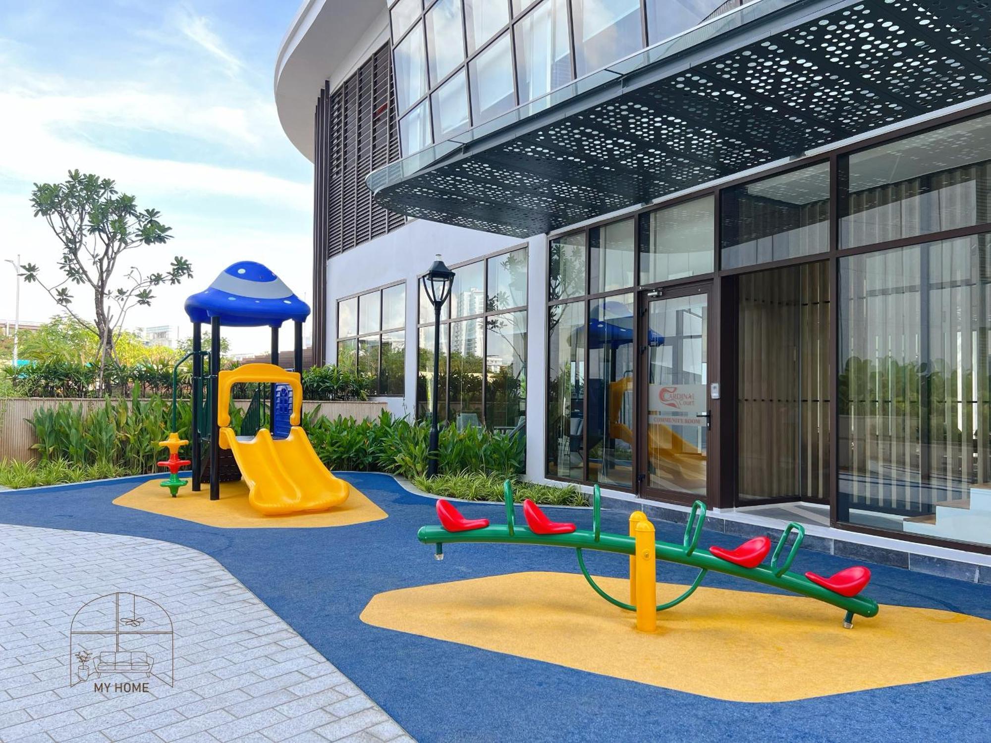 Apartment Cardinal Court 2br Luxury In Phu My Hung *