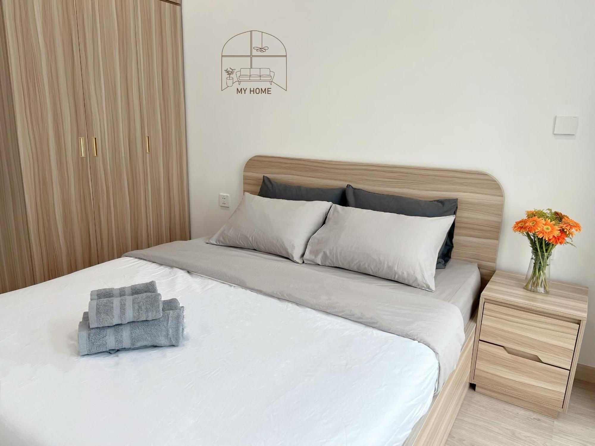 Cardinal Court 2br Luxury In Phu My Hung