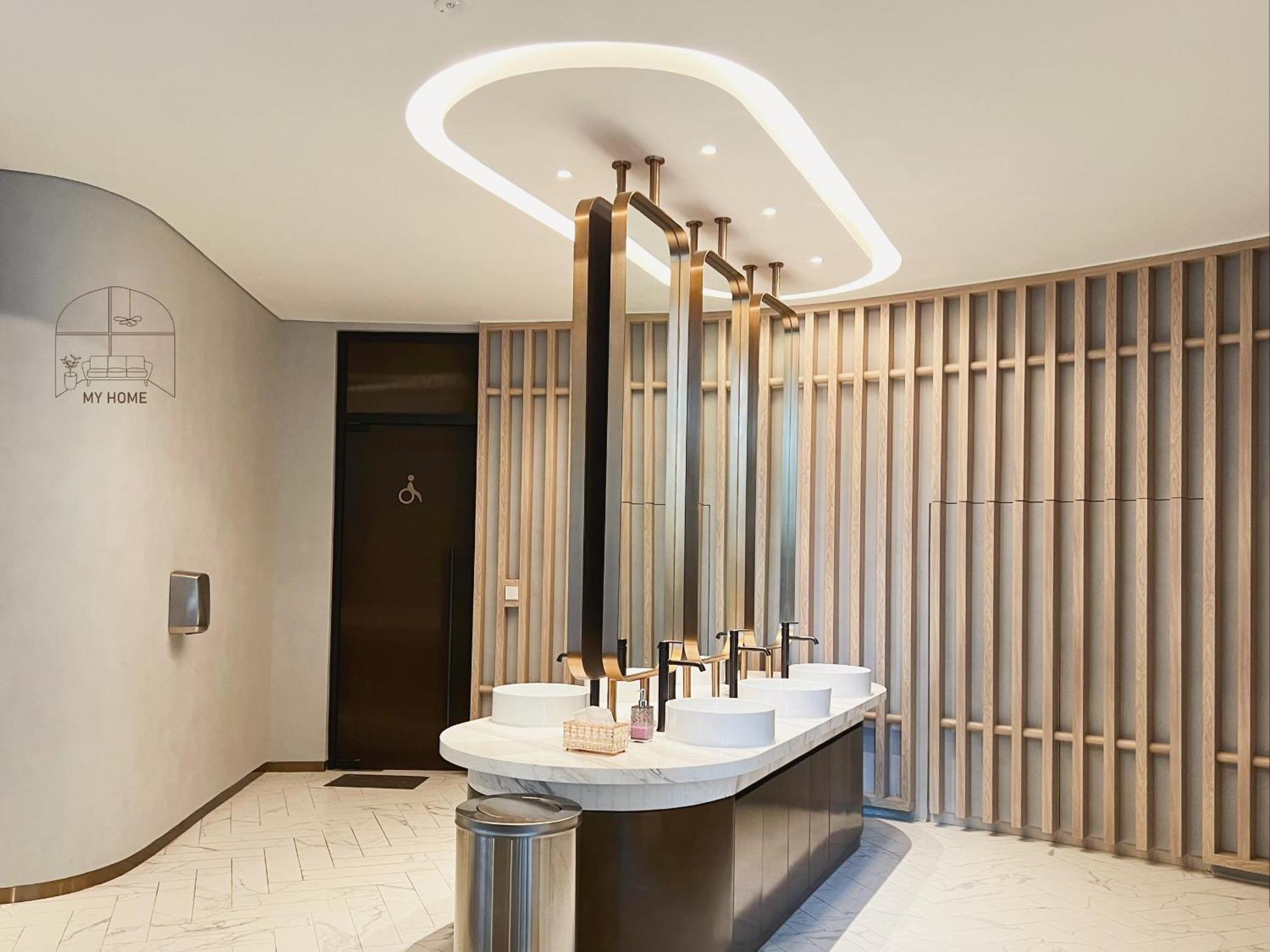 Cardinal Court 2br Luxury In Phu My Hung