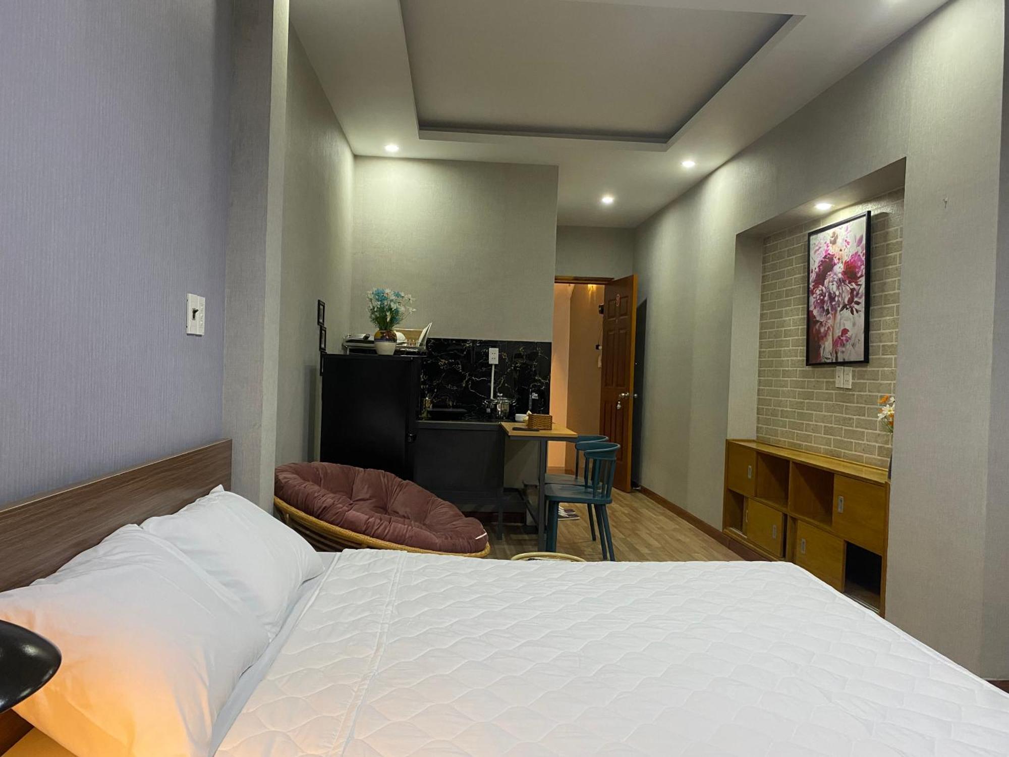 Chill 2 Guest house *