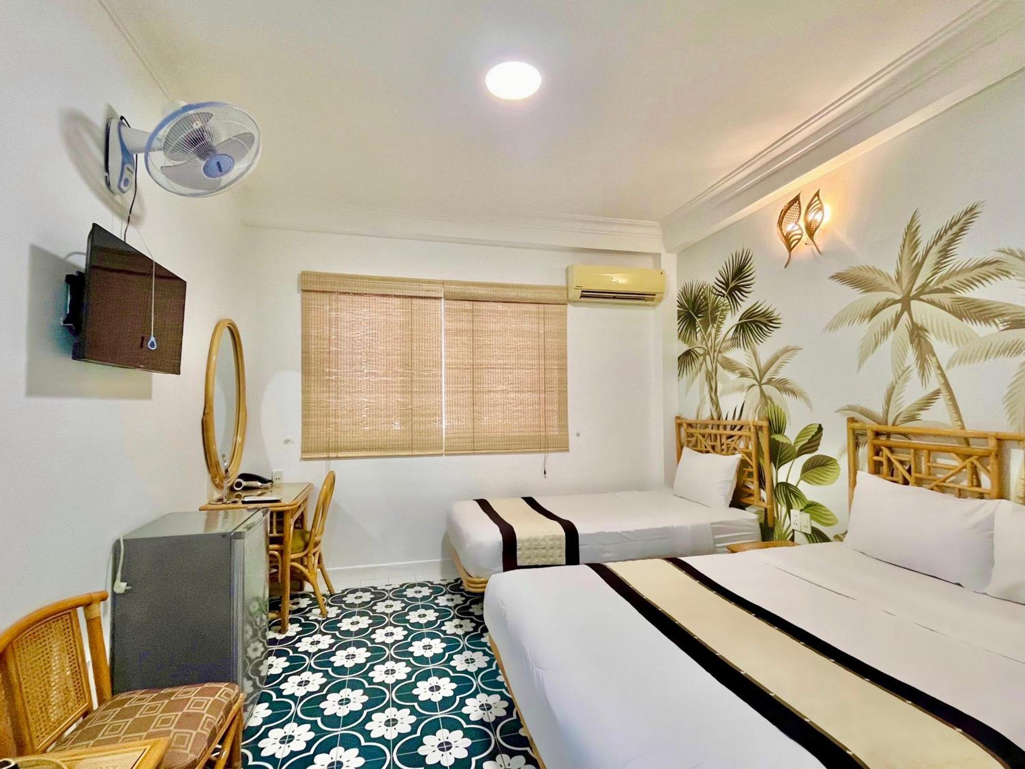 Spring House Saigon Park Hotel