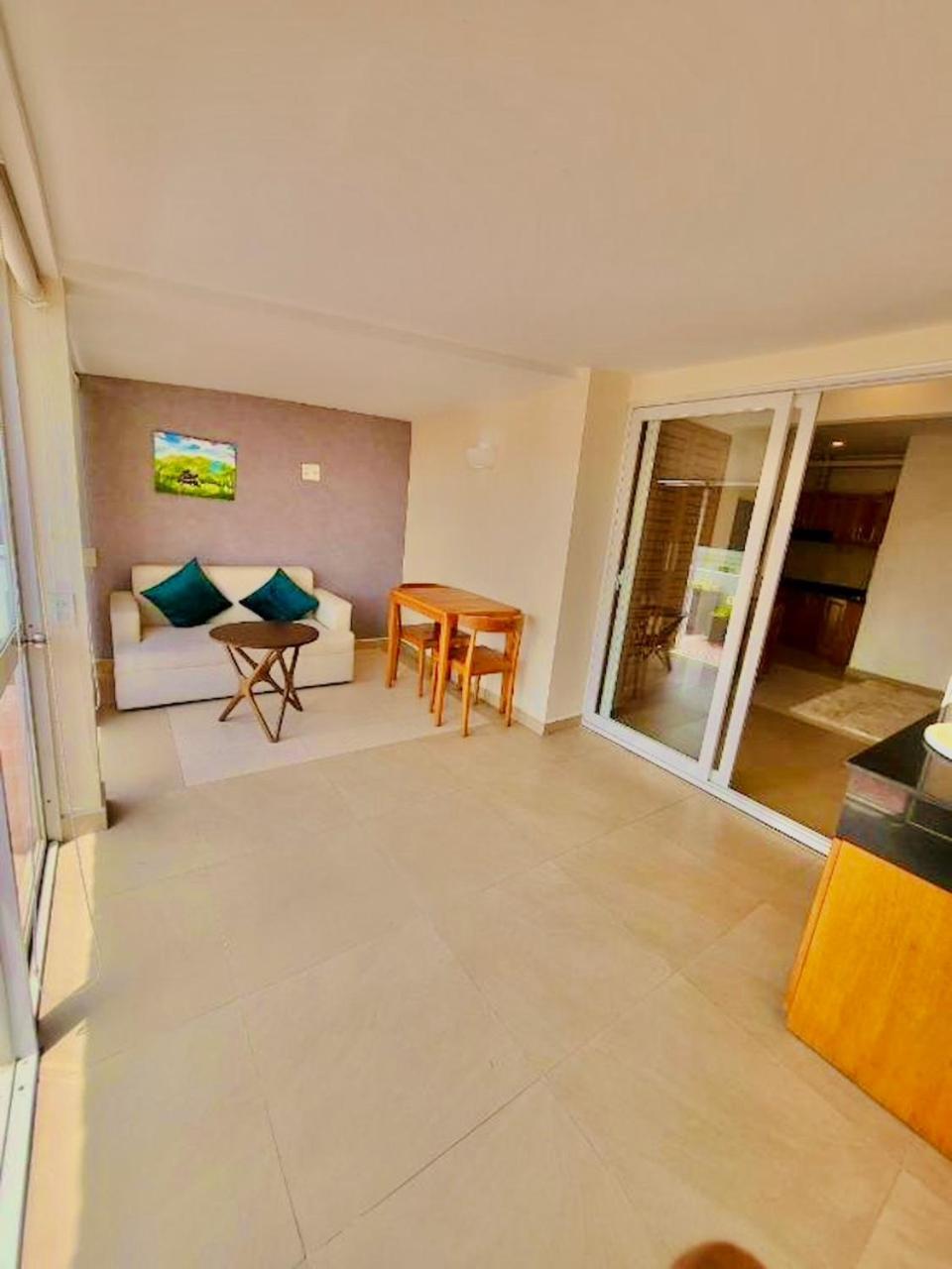 Simmi 5 & 3* Ho Chi Minh City