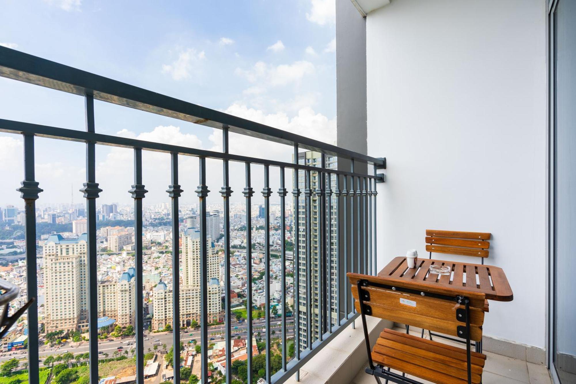 Apartment Vinhomes Saigon Premium *