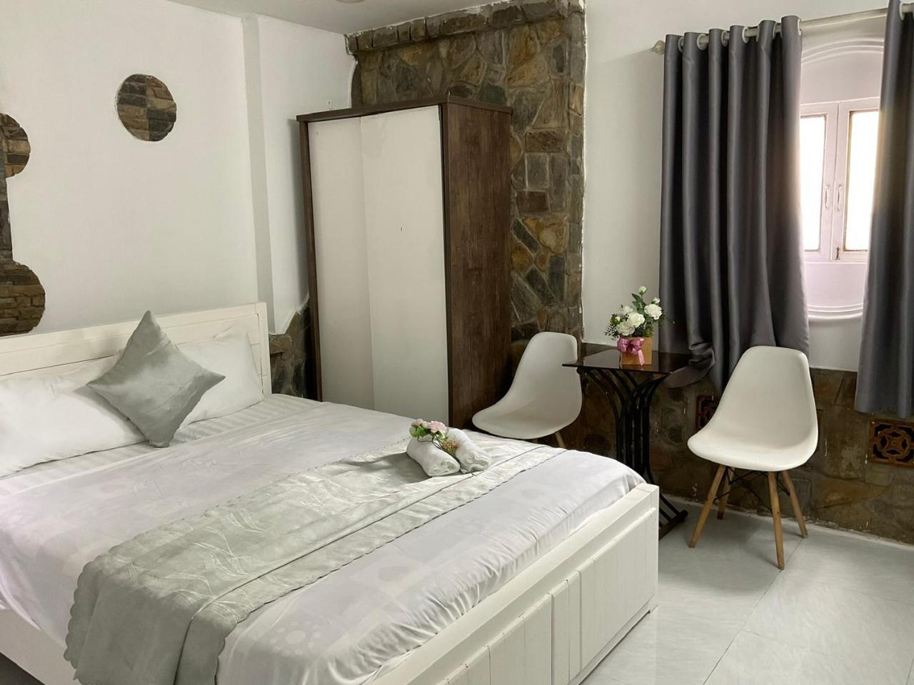 Hotel Khach San Minh Chau - Dien Bien Phu Bandar Ho Chi Minh