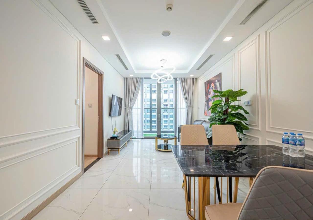 Landmark 81 And Vinhomes Riverside