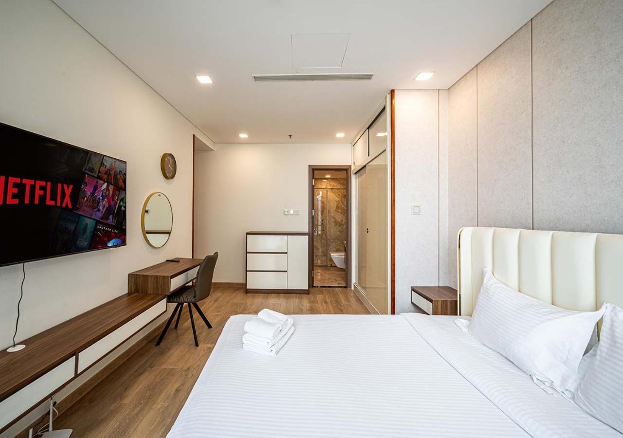 Landmark 81 And Vinhomes Riverside Apartment *