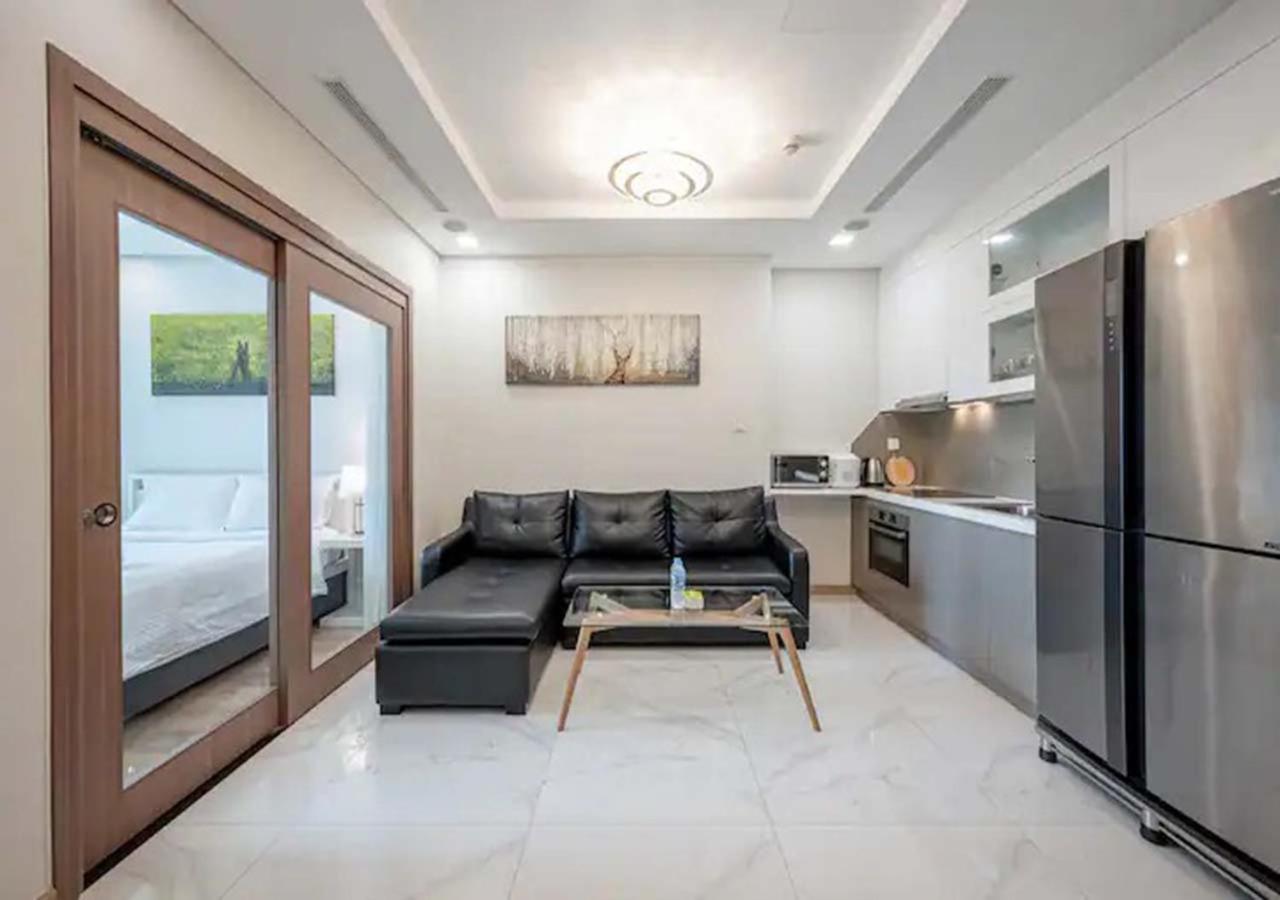Landmark 81 And Vinhomes Riverside Apartment *