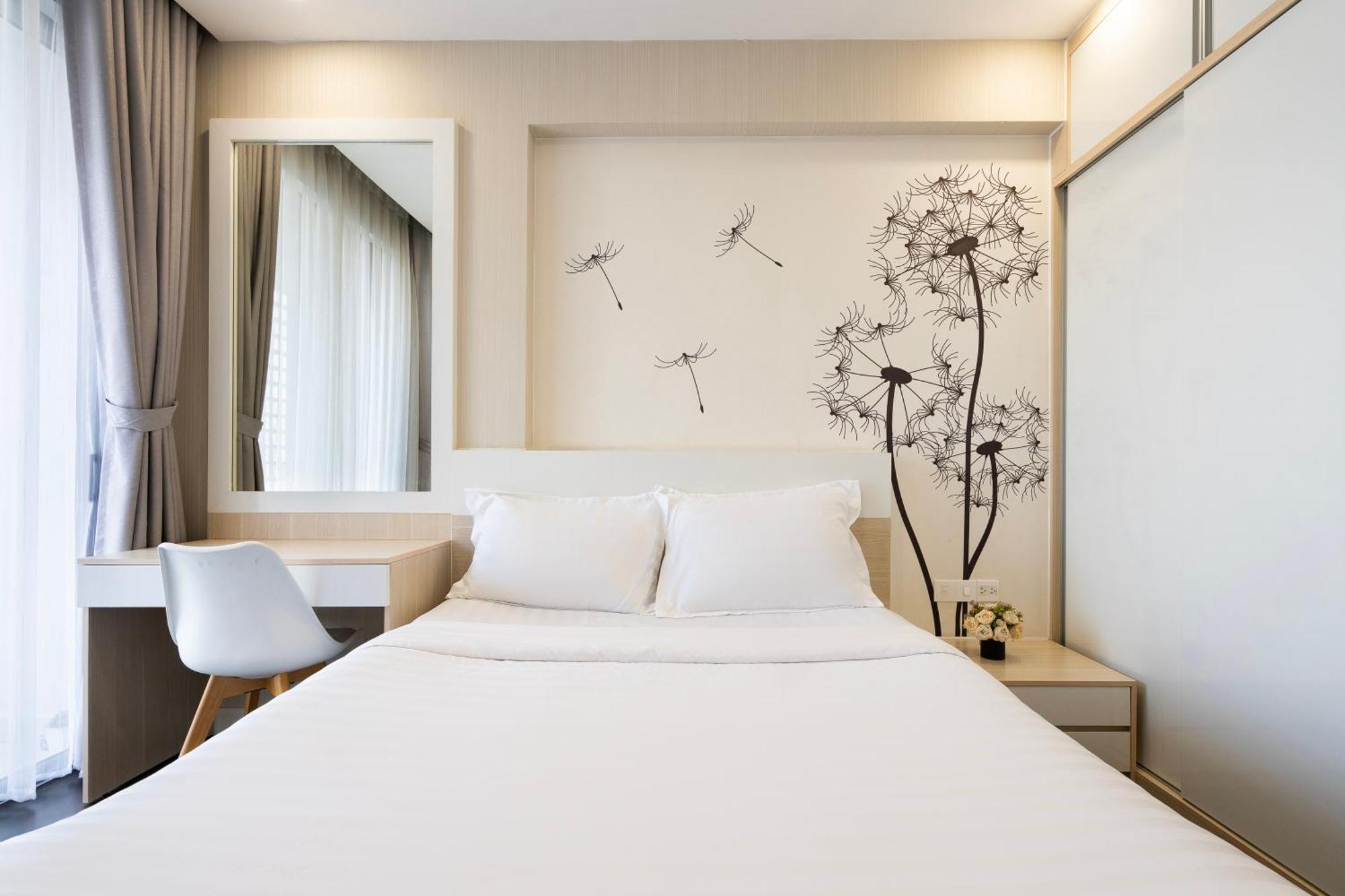 Henry - Rivergate * Ho Chi Minh City