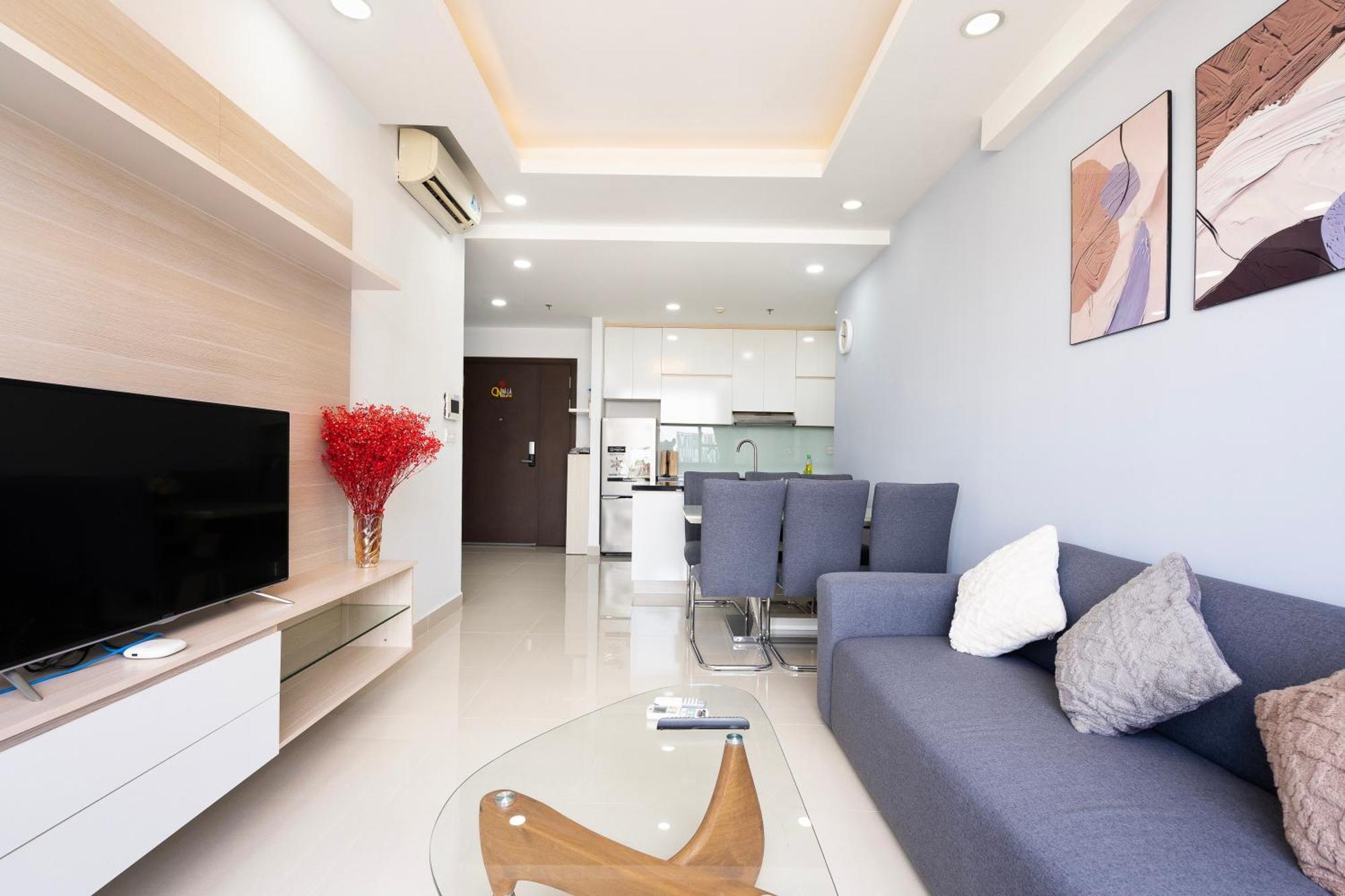 Henry - Rivergate * Ho Chi Minh City