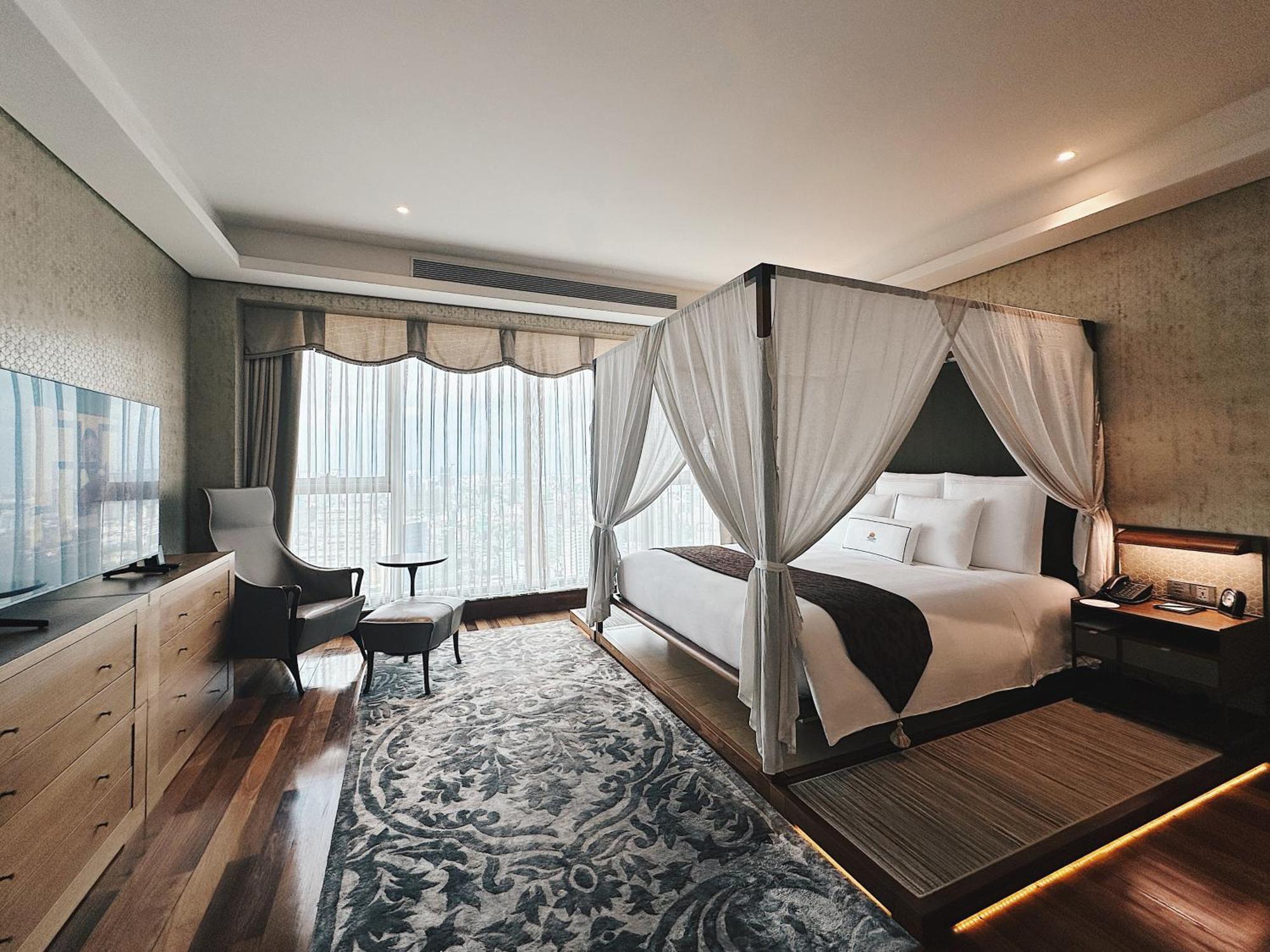 The Reverie Saigon 5*