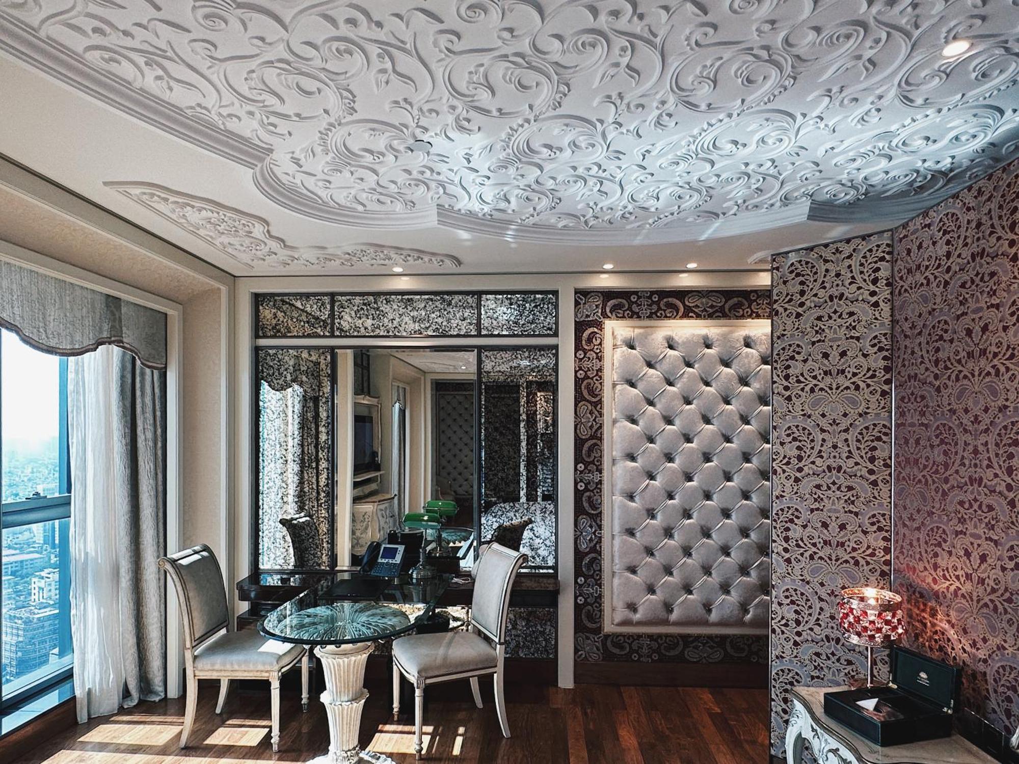 The Reverie Saigon Hotel 5*