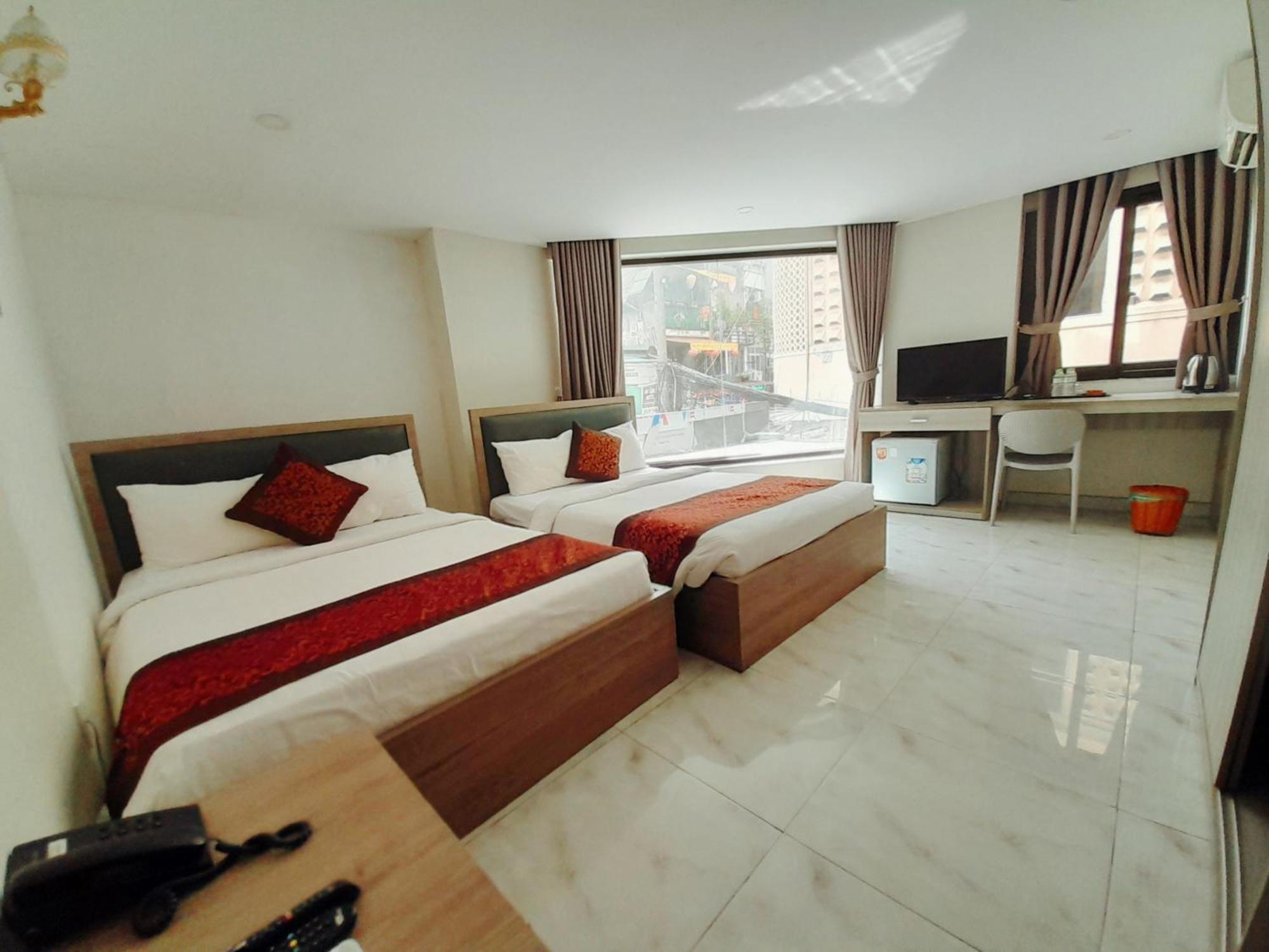 Star Hotel