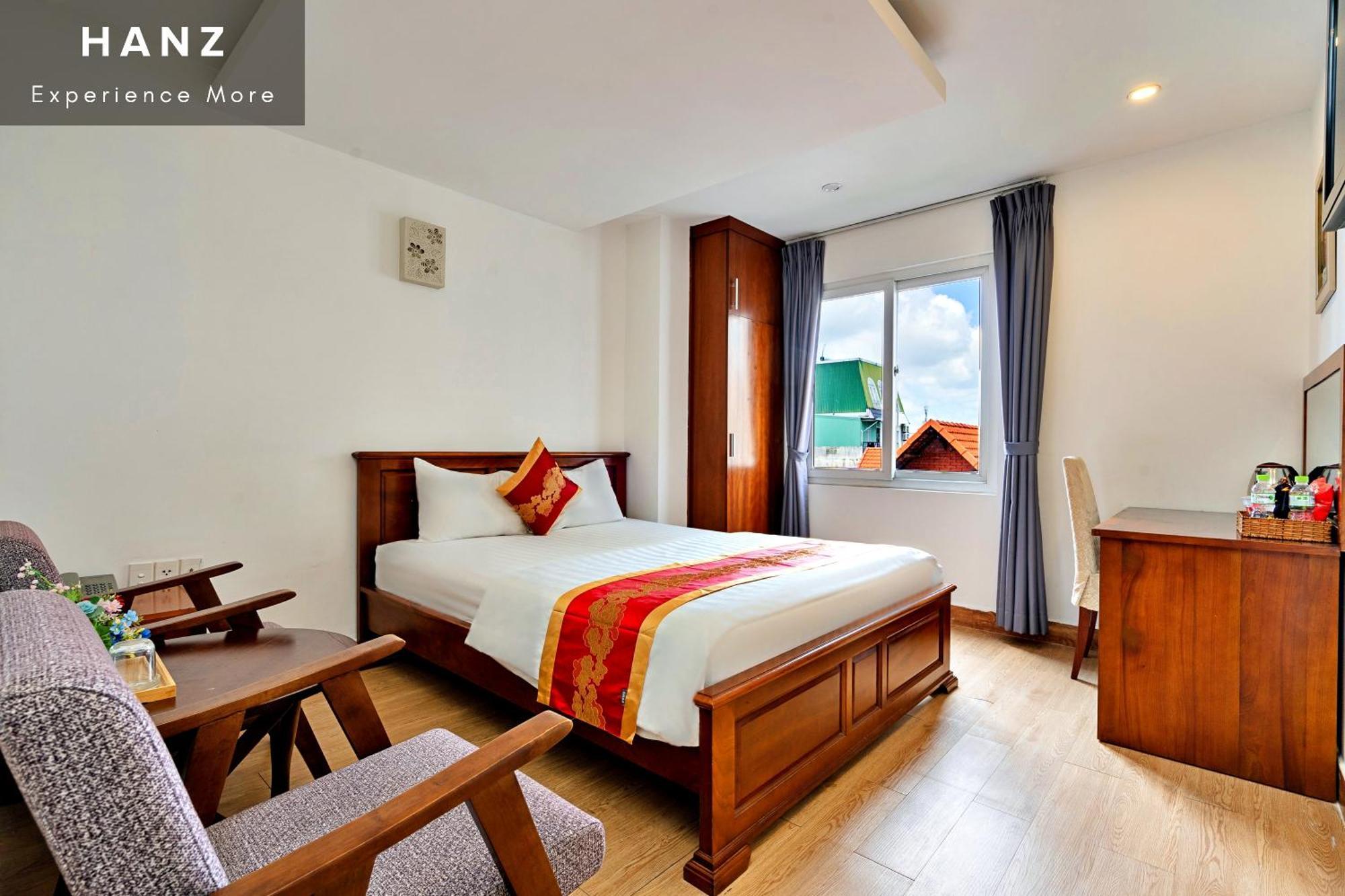 Hanz King Airport Saigon Hotel