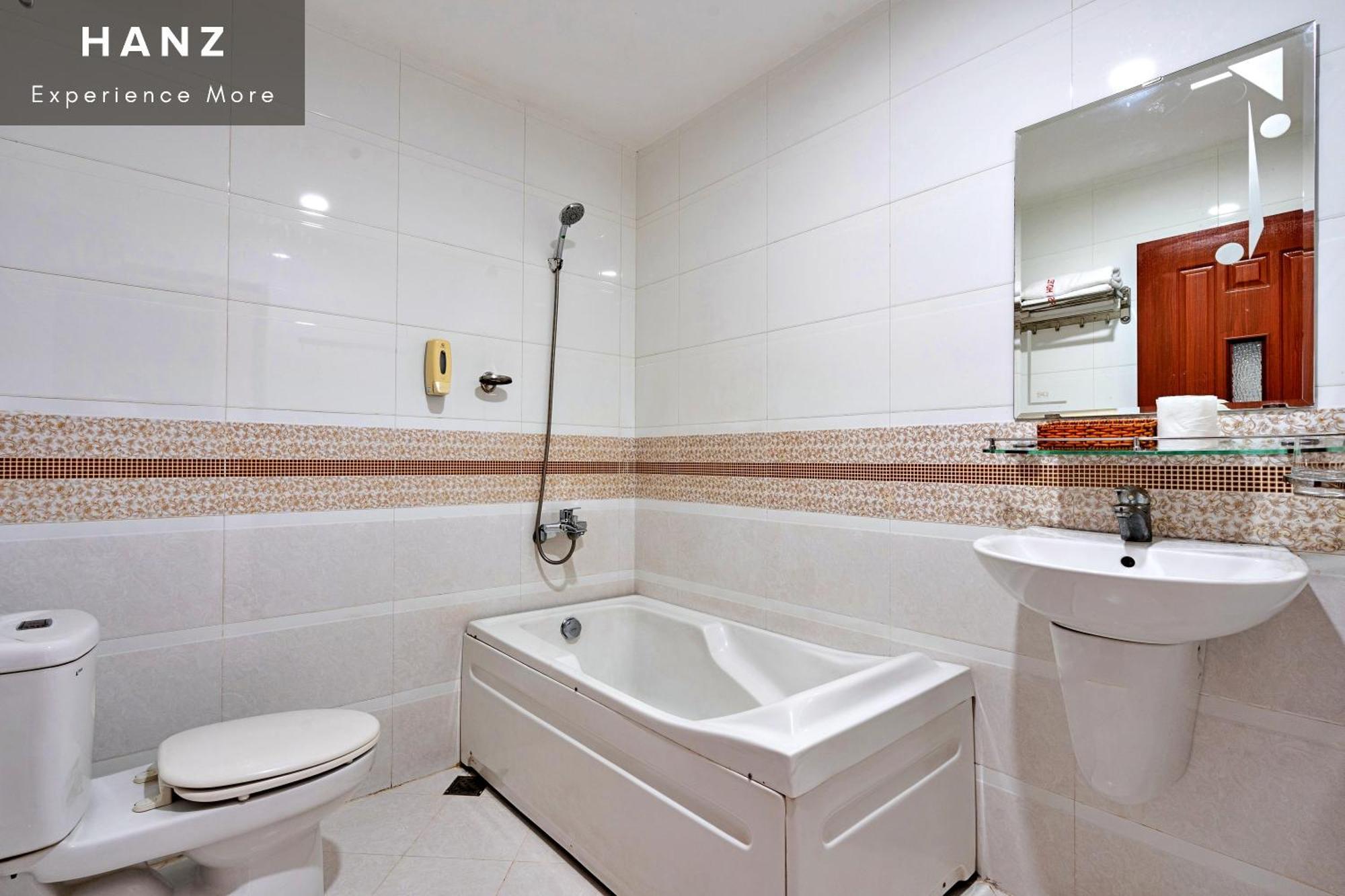 Hanz King Airport Saigon 3*