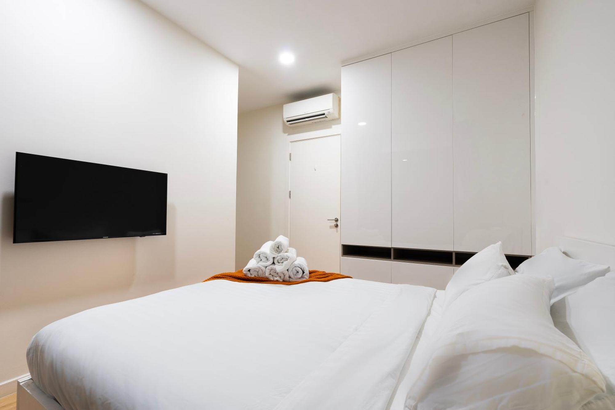 Genius Millen Free Pool Apartment *