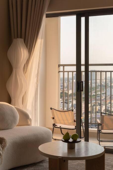 Majestic Minimalst Apartment *