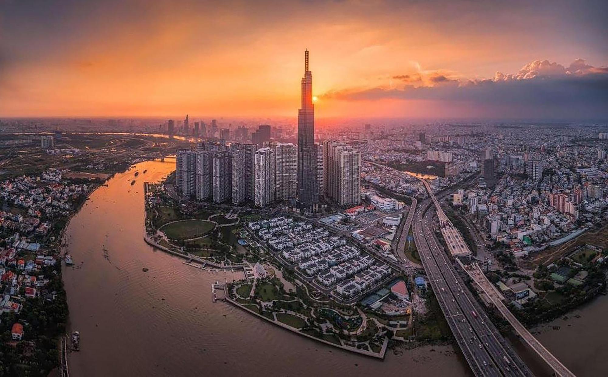 Vera Saigon - Vinhomes Central Park Apartment *