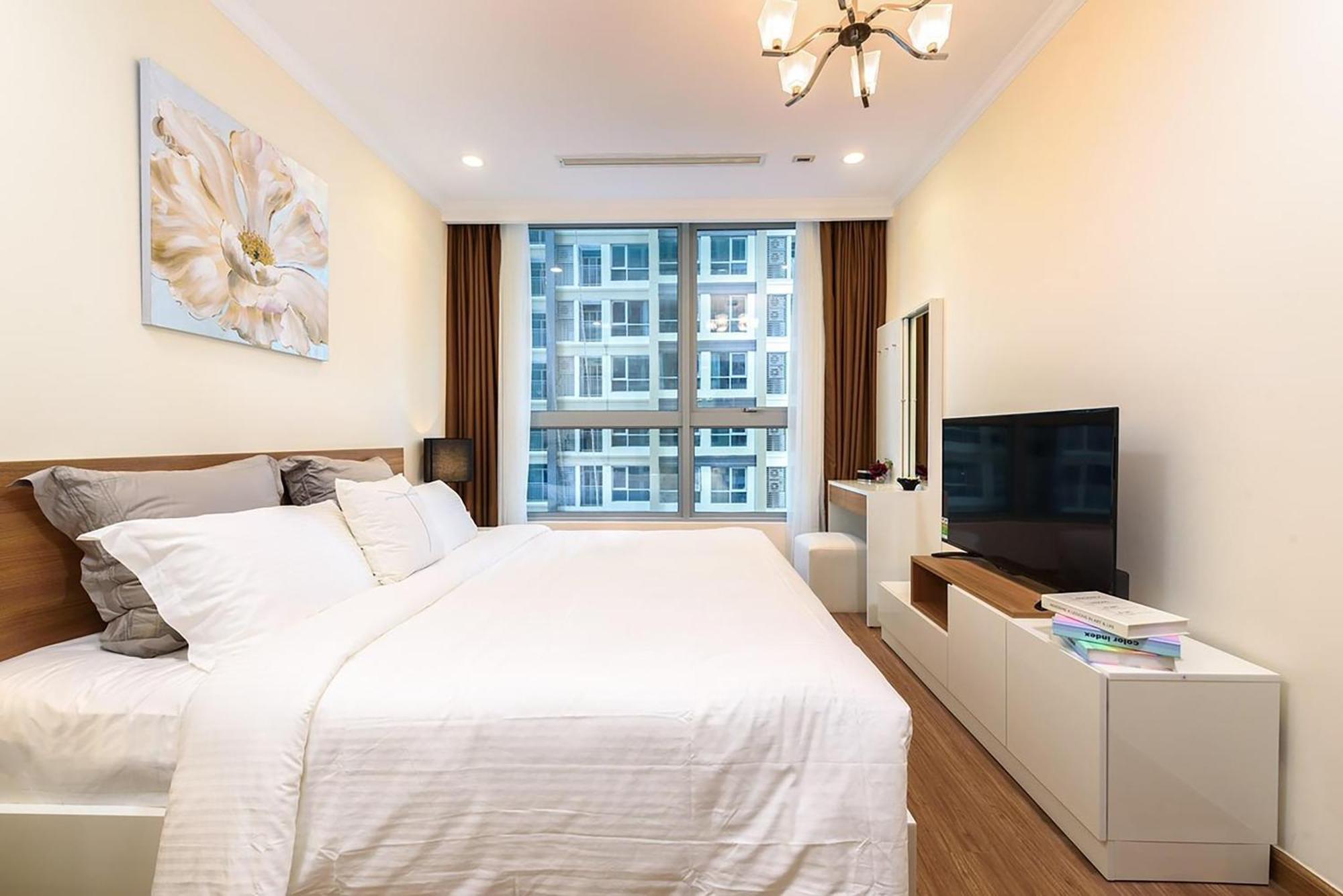 Vera Saigon - Vinhomes Central Park Apartment *