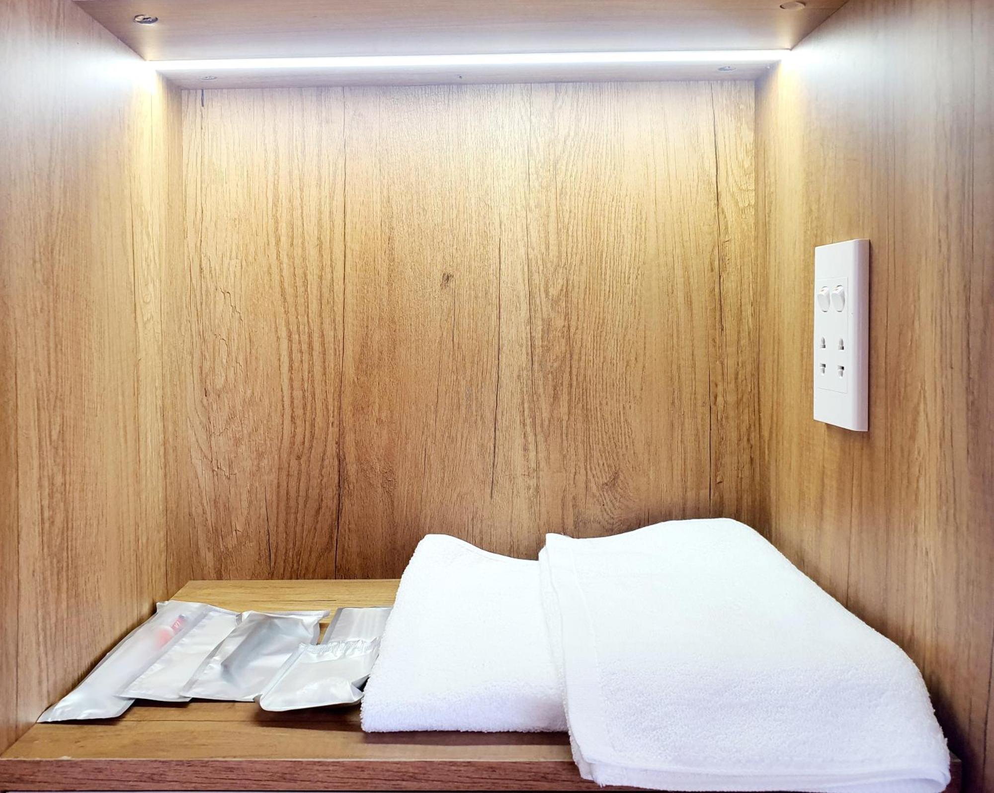 The Lovenote Capsule hotel Ho Chi Minh City
