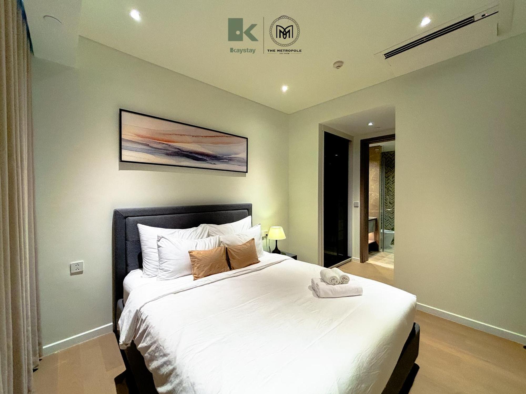 The Metropole Opera By Kaystay Apartment