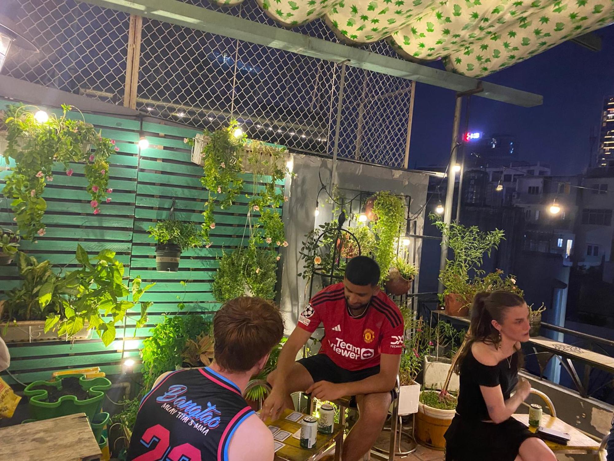 Hotel Violet Star And Ho Chi Minh City