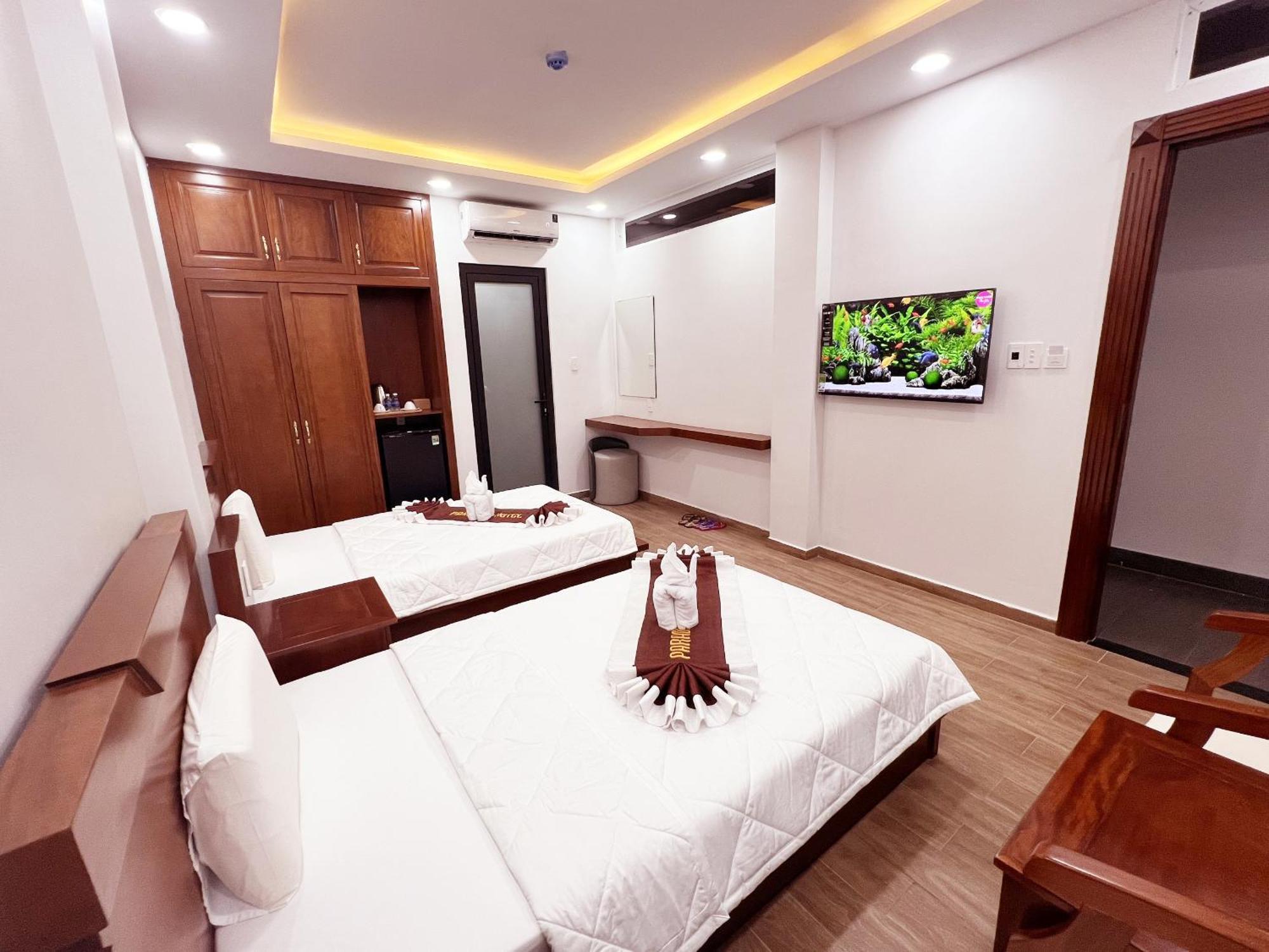Hotel Paradise Cu Chi 3*
