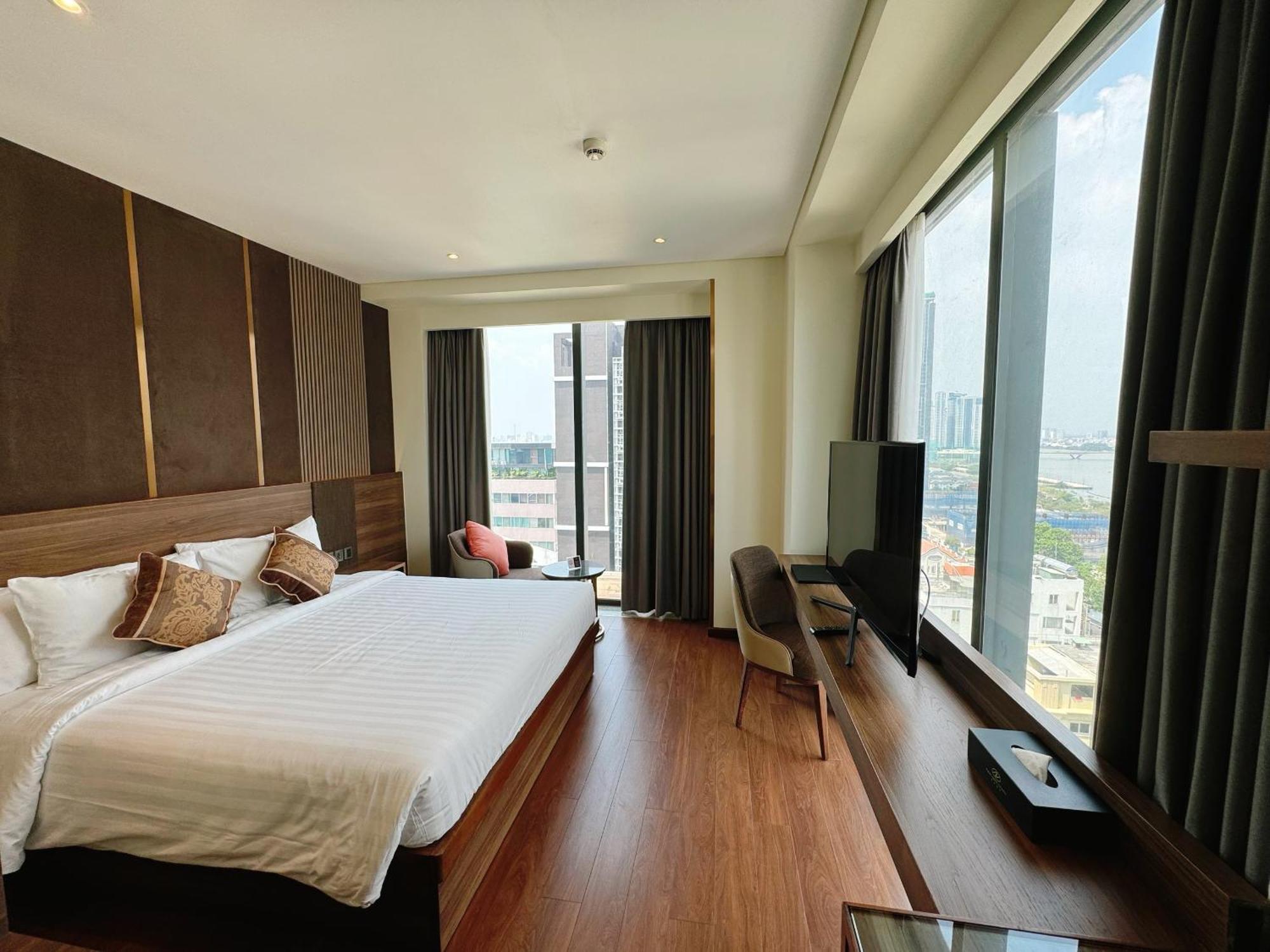 Northern Charm Hotel 4*