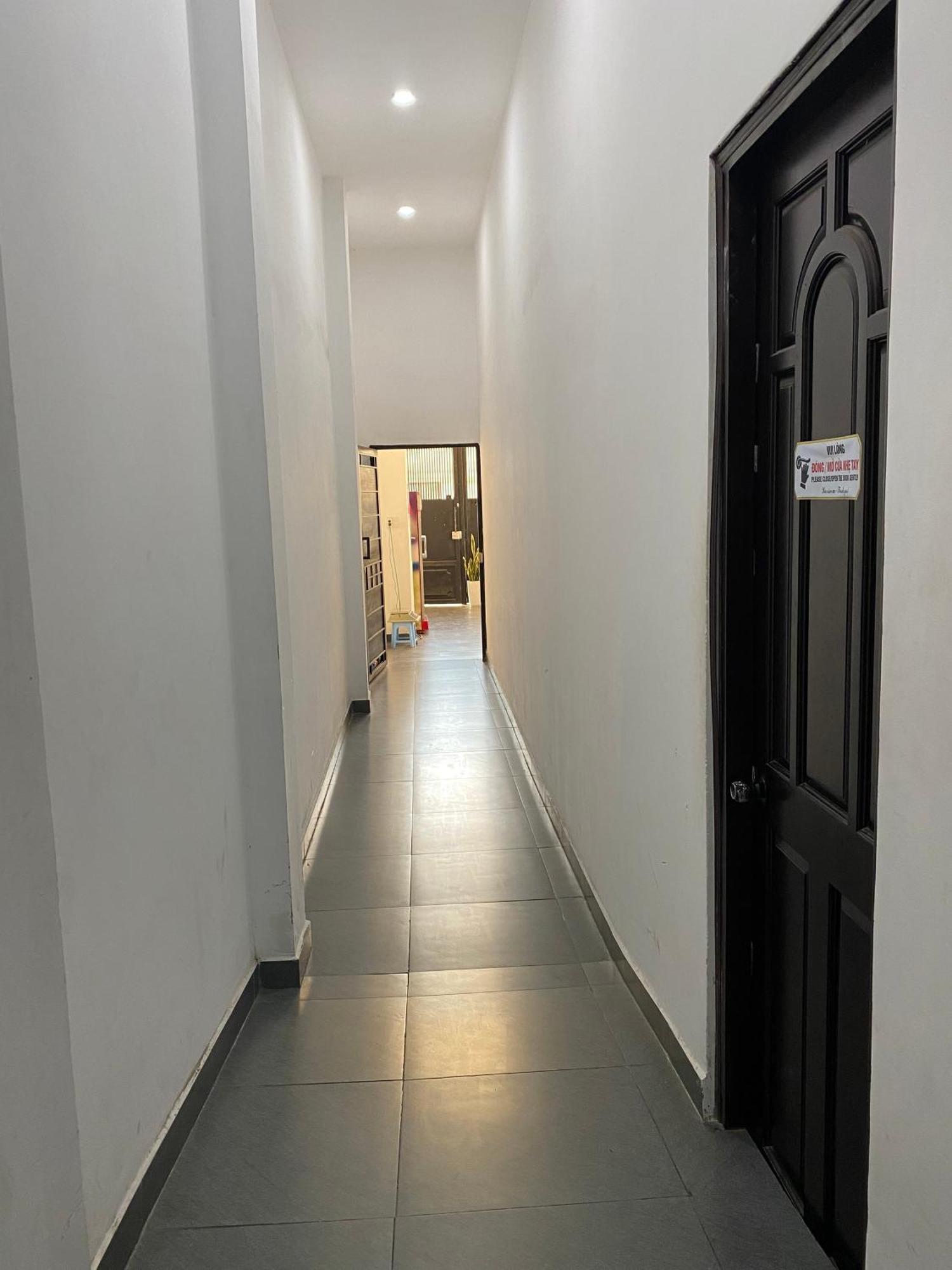 Start House Dorm Walk 5 Minutes To The Airport Pangsapuri *