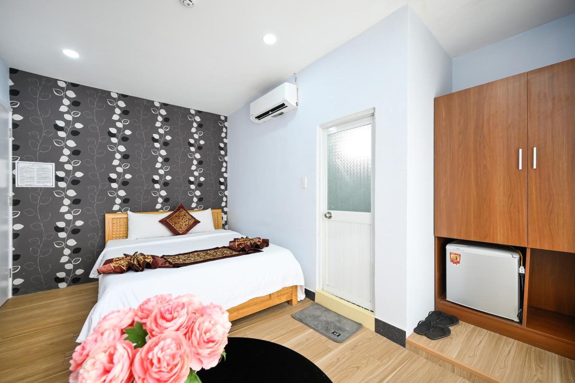 Ha Vy Hotel Ho Chi Minh City