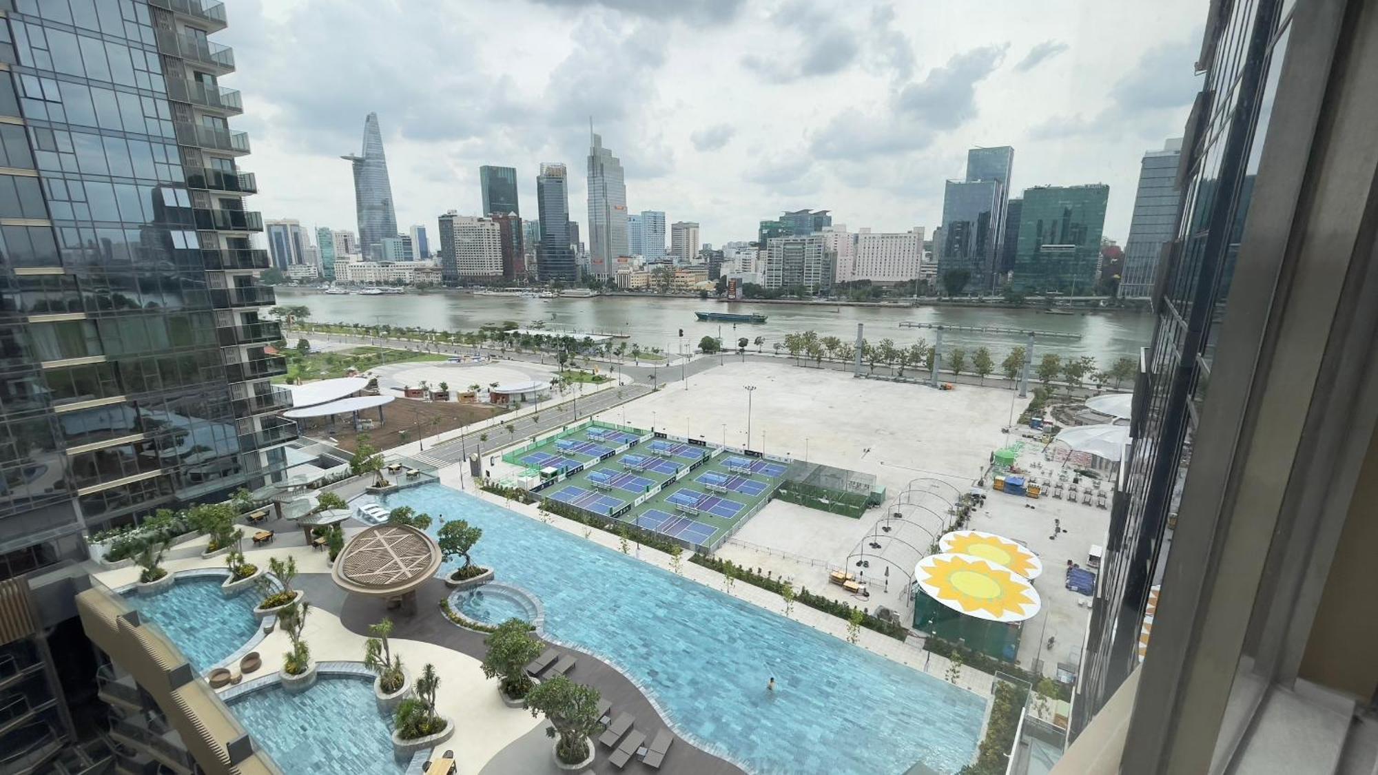The Opera Luxury Furnished Apartment-the Metropole Thu Thiem Apartment *
