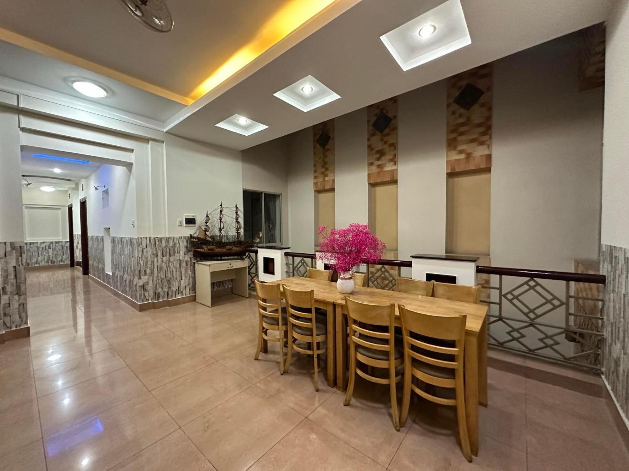 Comfort In Quan 5 Bandar Ho Chi Minh