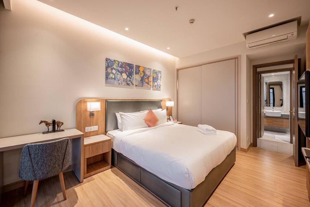 Modern 3br Panoramic Views Apartment *